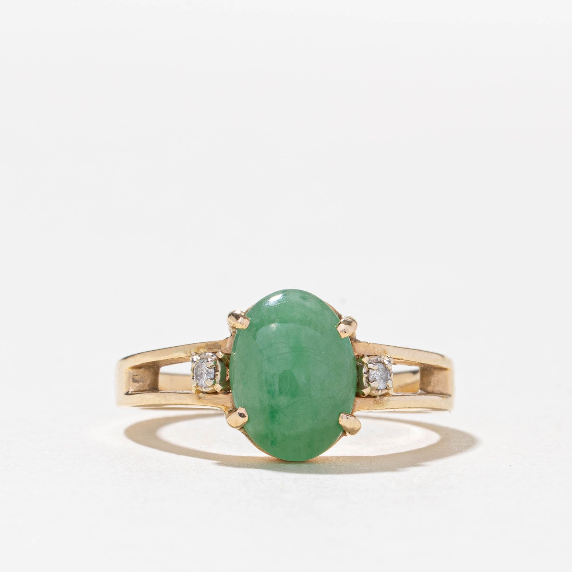 14k Jadeite & Diamond Accented Ring | 2.00ct, 0.03ctw | SZ 6.75