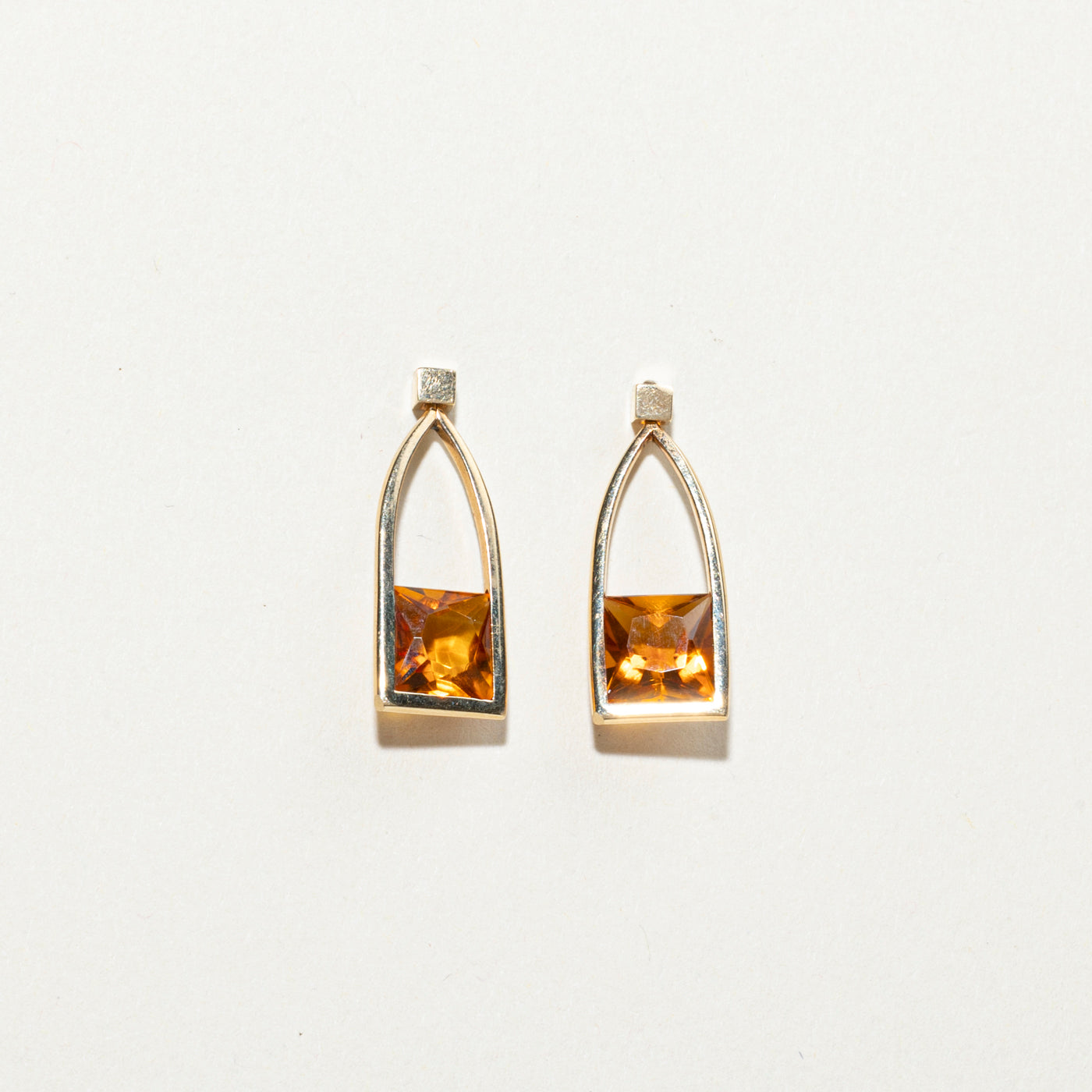 Boucles d'oreilles pendantes géométriques en citrine | 3,40 ct