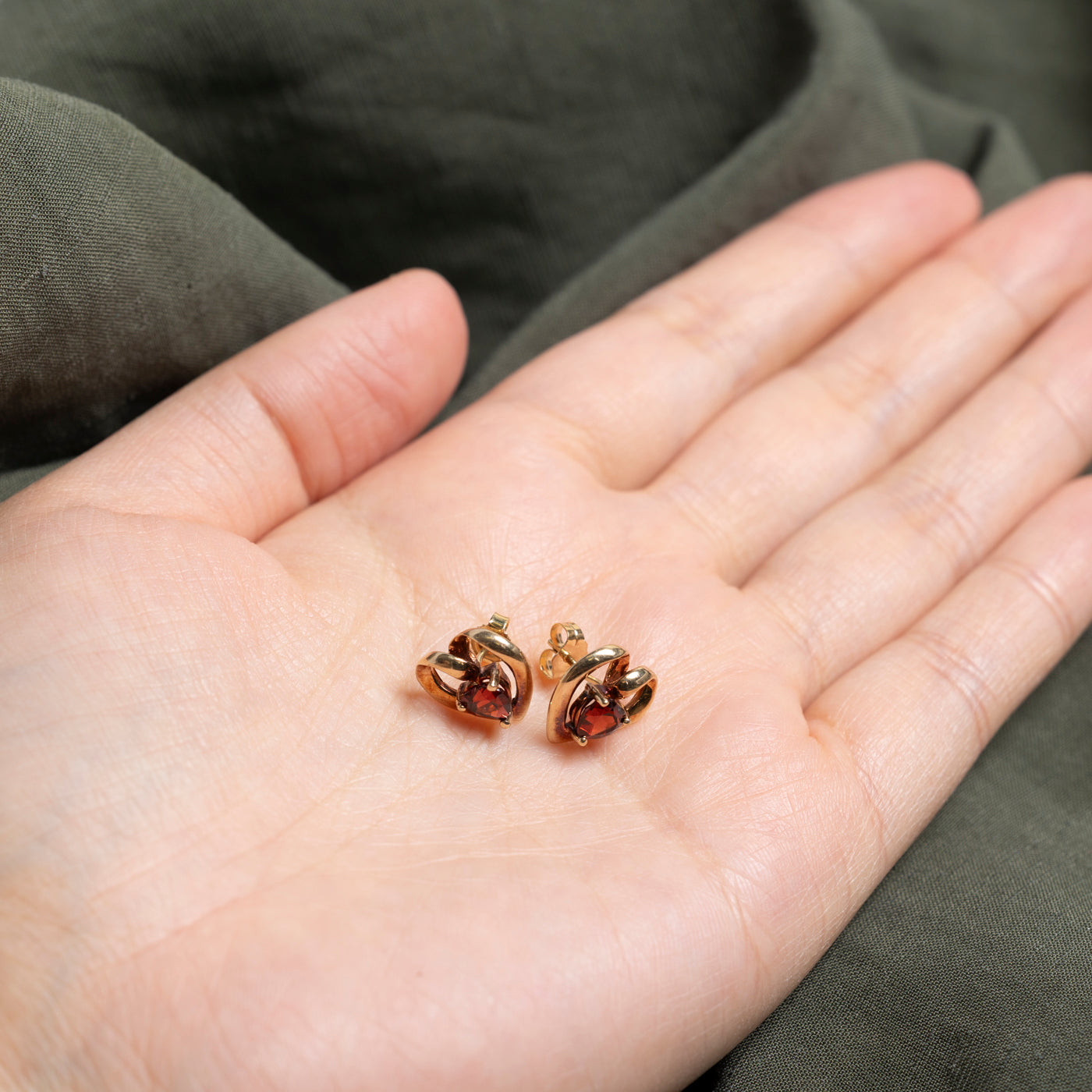 Garnet Heart Stud Earrings | 1.30ctw