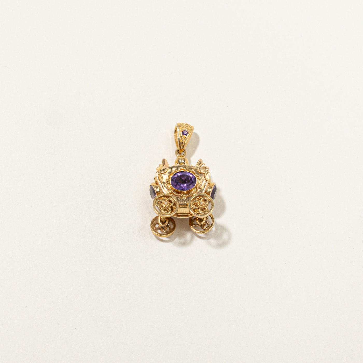 18k Amethyst Ornate Carriage Charm | 5.00ctw