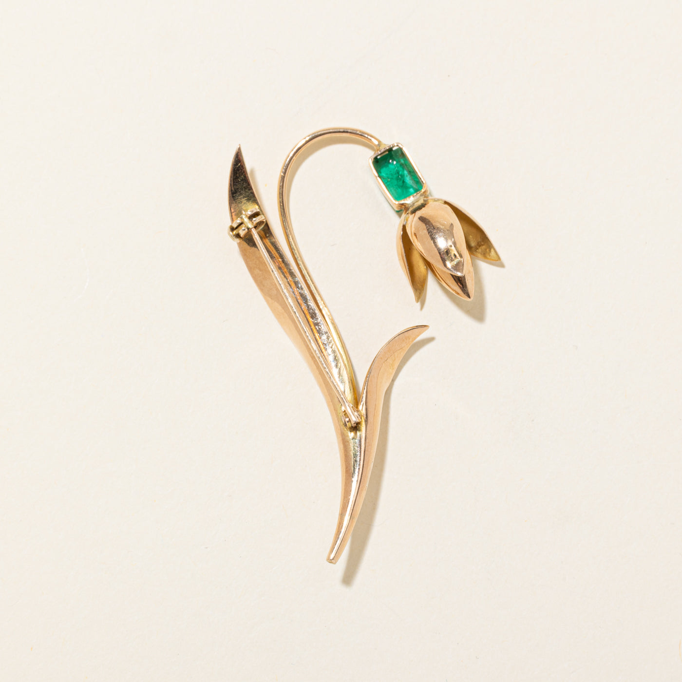 14k Emerald & Diamond Flower Brooch | 1.05ct, 0.08ct