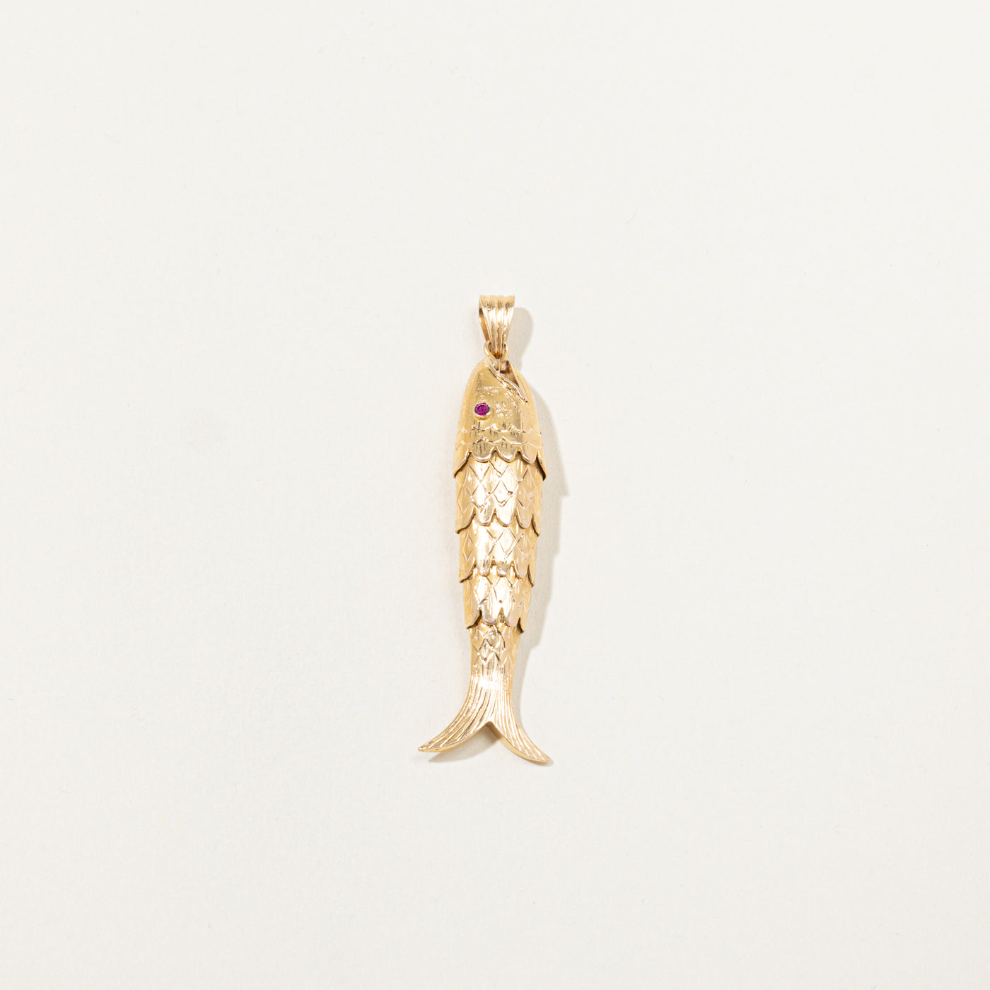***poinçon ***Pendentifs en or 18 carats 6280-15