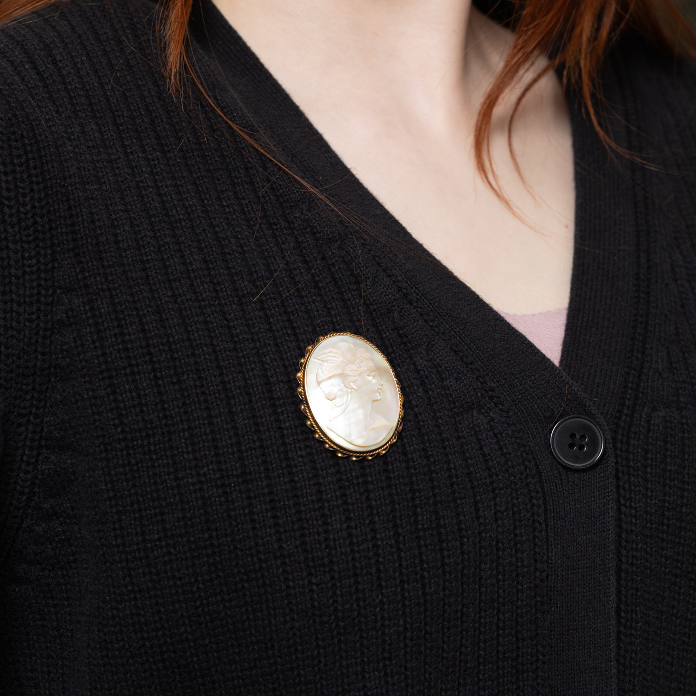 10k Mercury/Hermes Cameo Brooch | 25ct