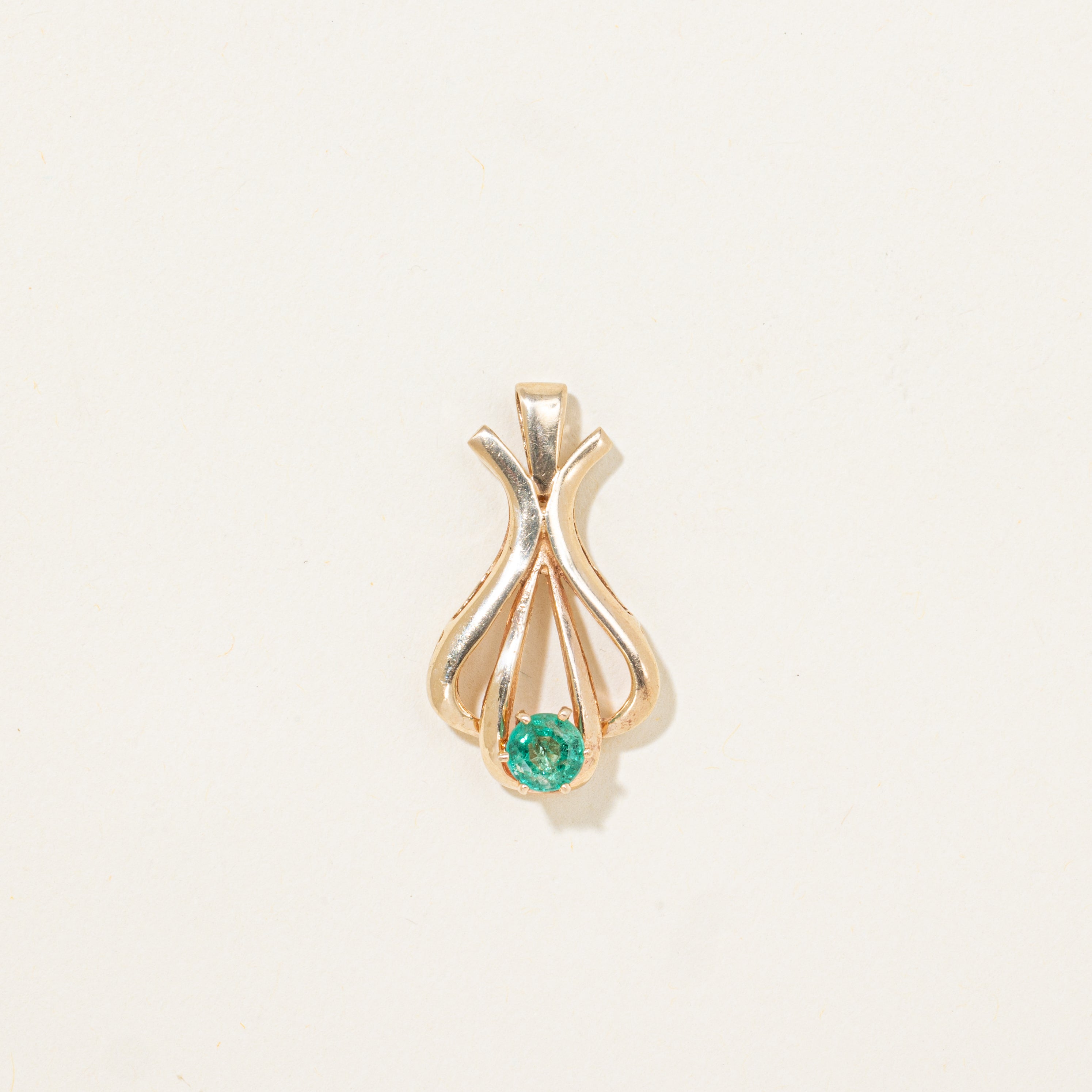 Emerald Openwork Pendant | 0.31ct