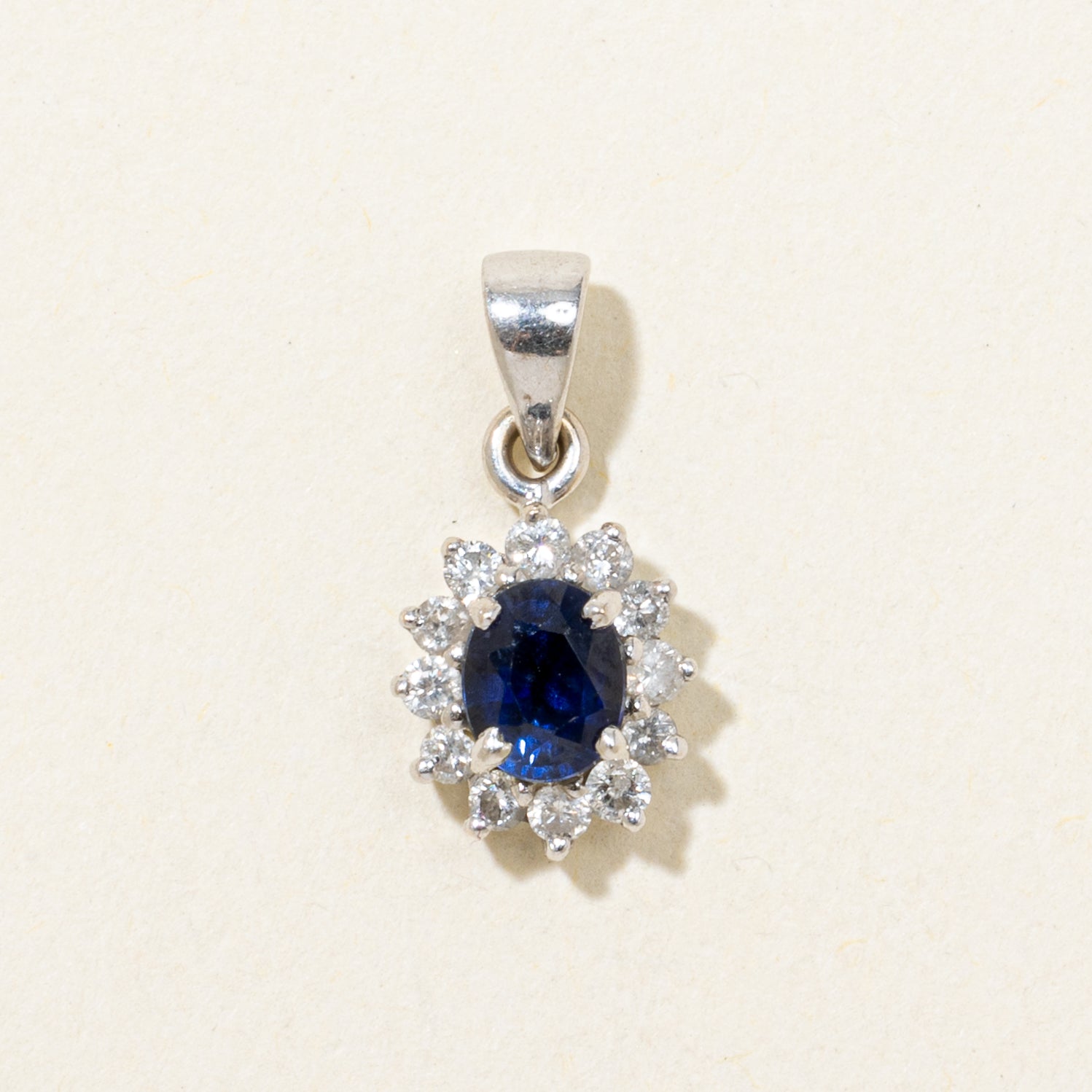 18k Oval Cut Sapphire & Diamond Petal Halo Pendant | 0.48ct, 0.09ctw