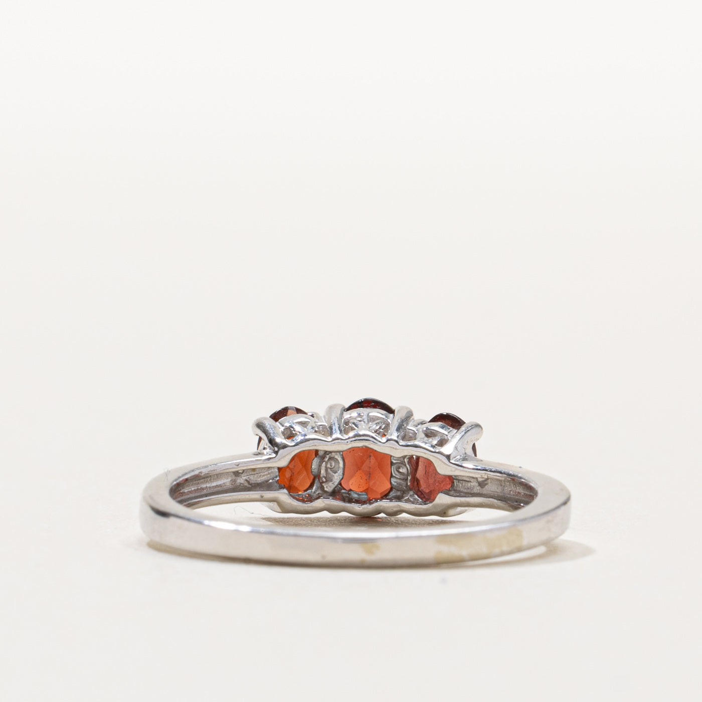 10k Three Stone Garnet Ring | 1.00ctw | SZ 7