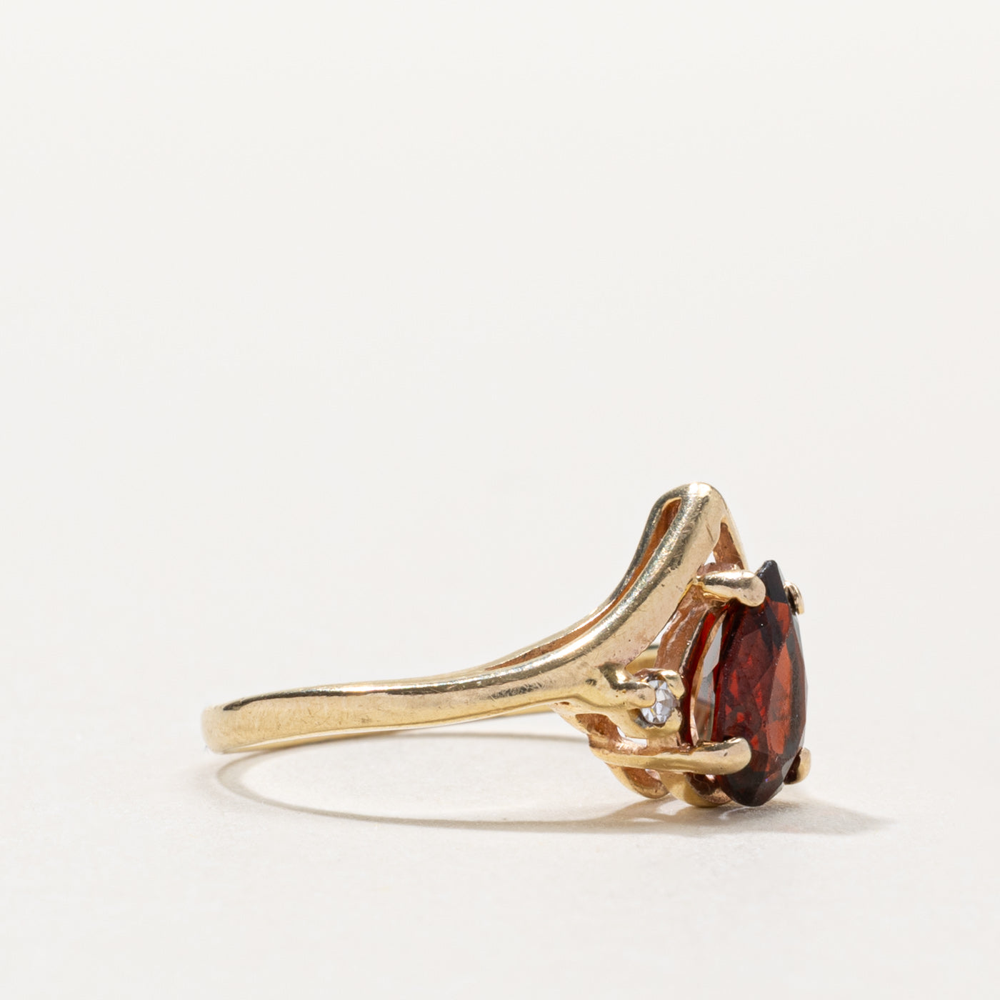10k Pear Cut Garnet & Diamond Accented Ring | 0.90ct, 0.01ctw | SZ 4