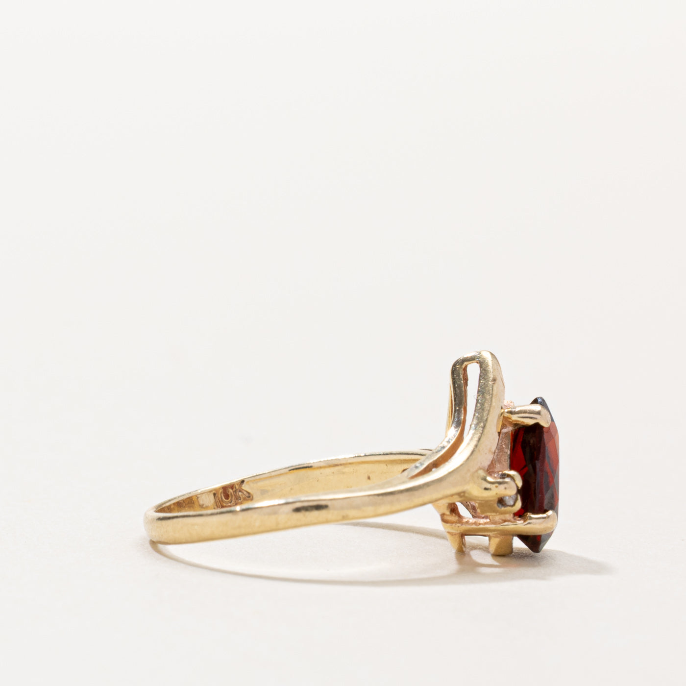 10k Pear Cut Garnet & Diamond Accented Ring | 0.90ct, 0.01ctw | SZ 4