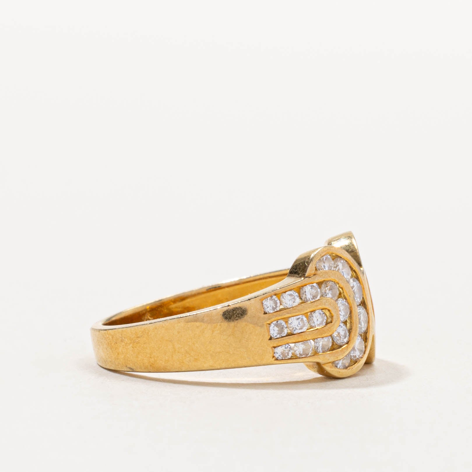 18k Channel Set Diamond Buckle Ring | SZ 5.75