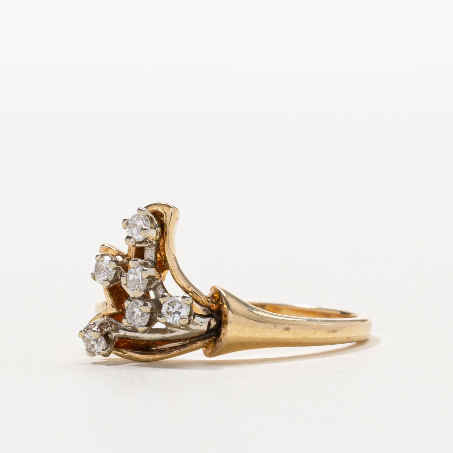 14k Scattered Diamond Branch Ring | SZ 7.25