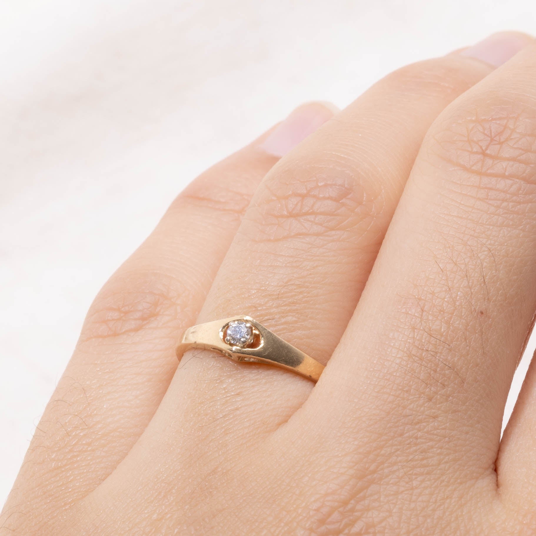 14k Solitaire Diamond Split Ring | SZ 6.25