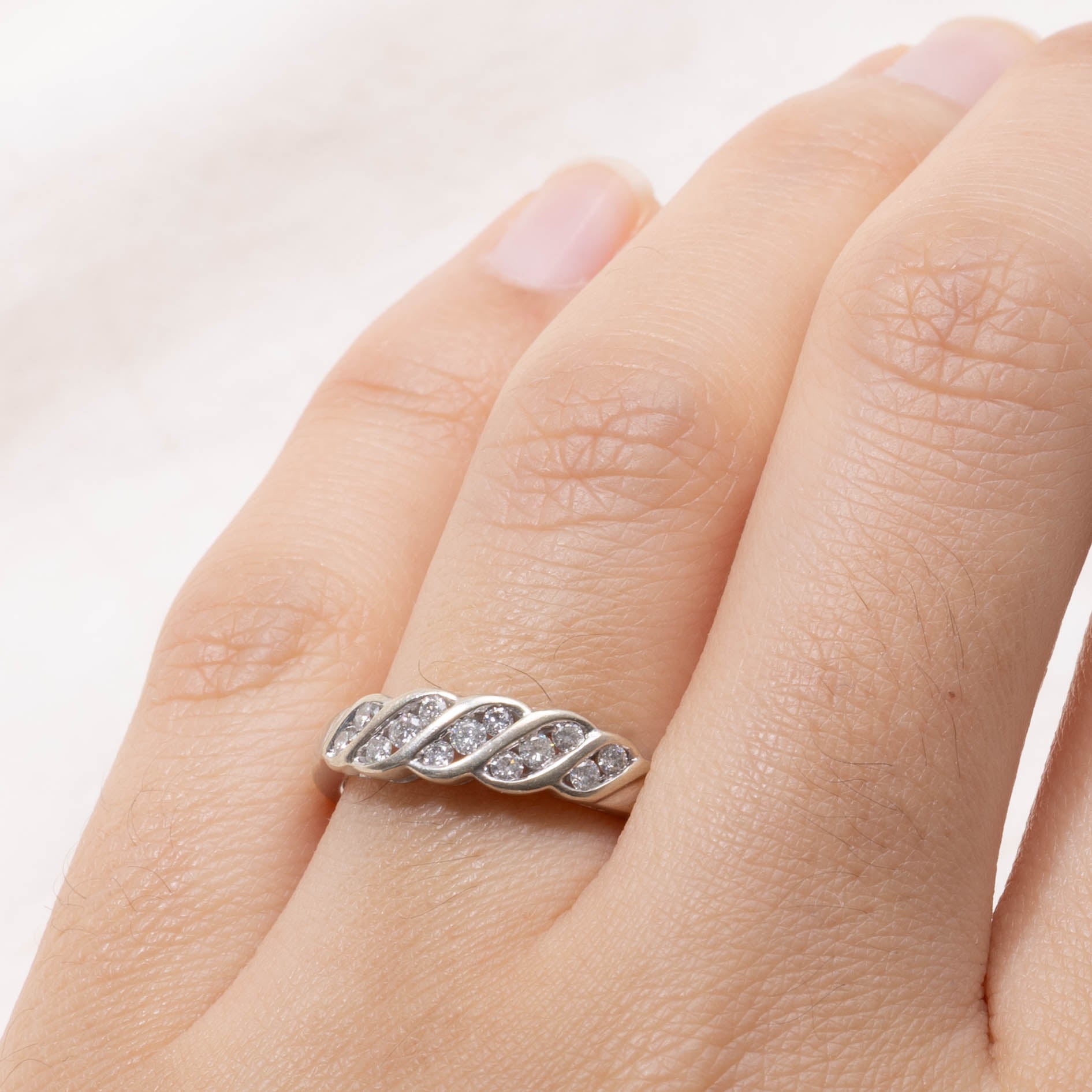 10k Multi Row Diagonal Diamond Band | SZ 6.5