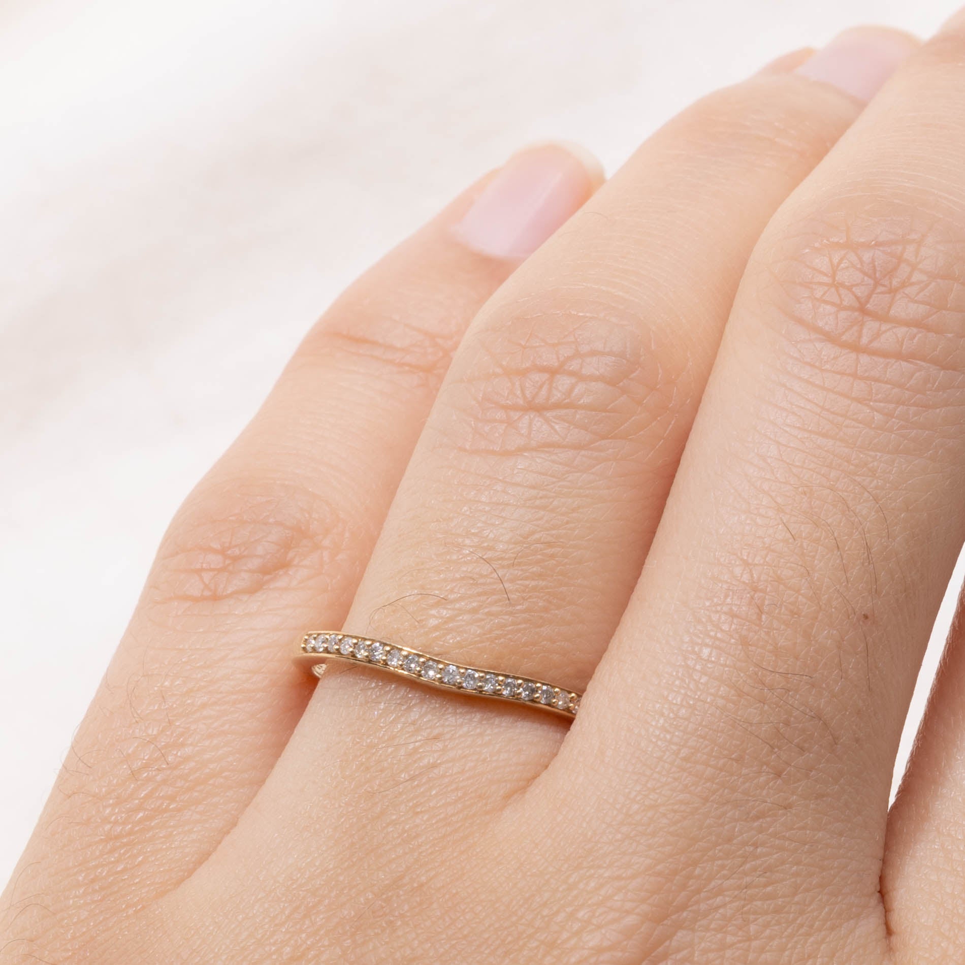 10k Semi-Eternity Diamond Chevron Ring | SZ 7.25