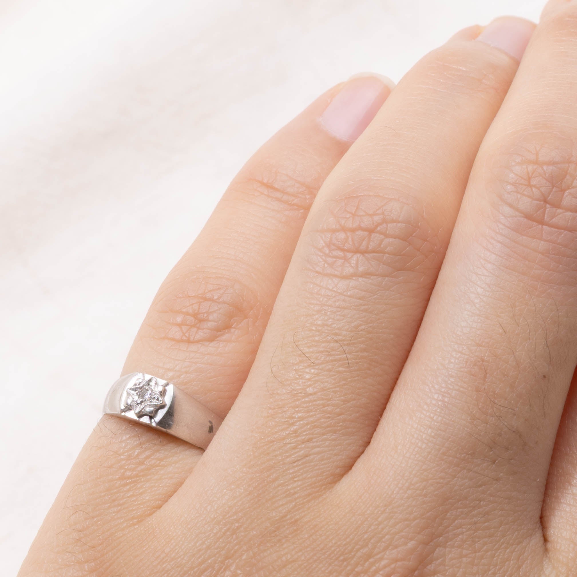 Star Set Diamond Milgrained Ring | SZ 3.25