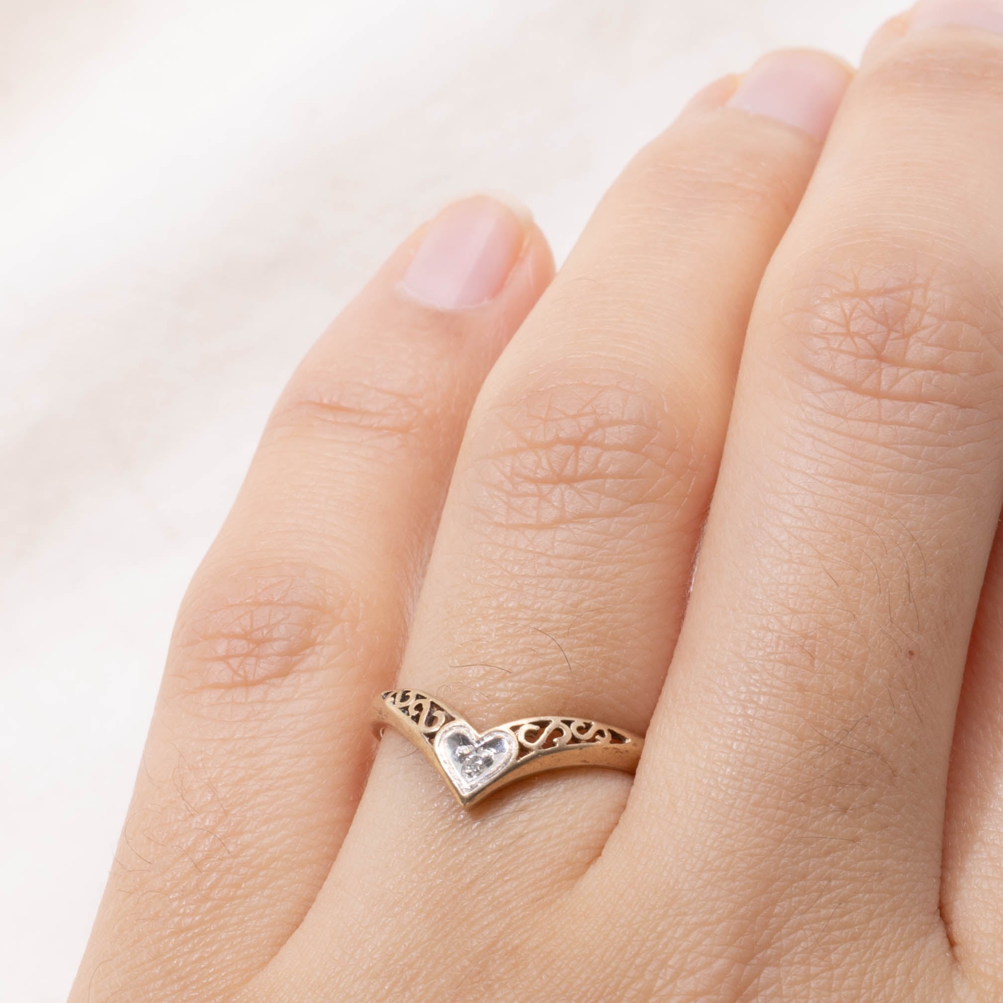 10k Diamond Heart Chevron Ring | SZ 6.25