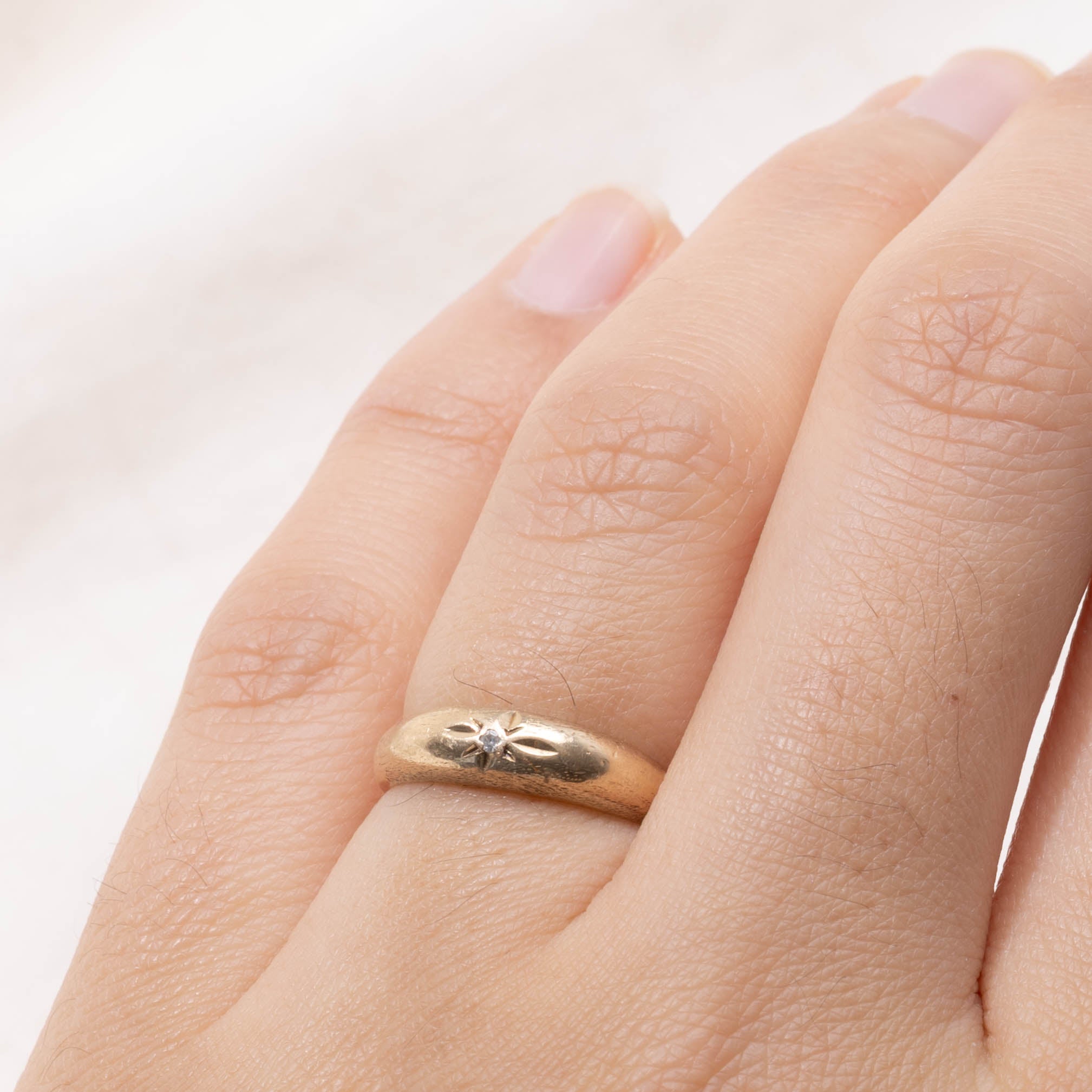 10k Star Set Diamond Dome Ring | SZ 5