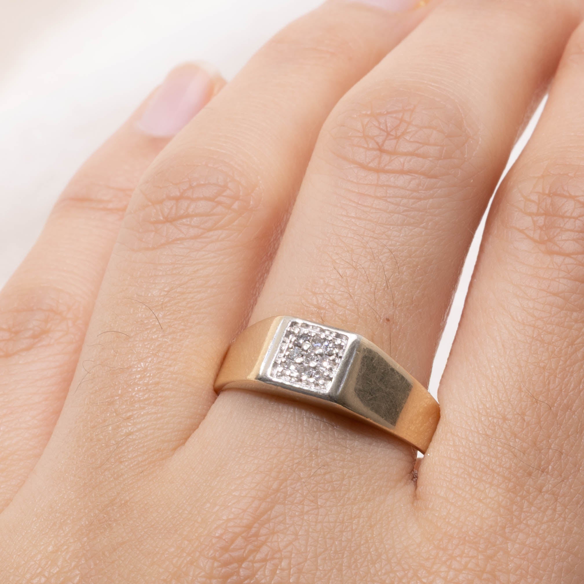 10k Diamond Grid Signet Ring | SZ 12.75