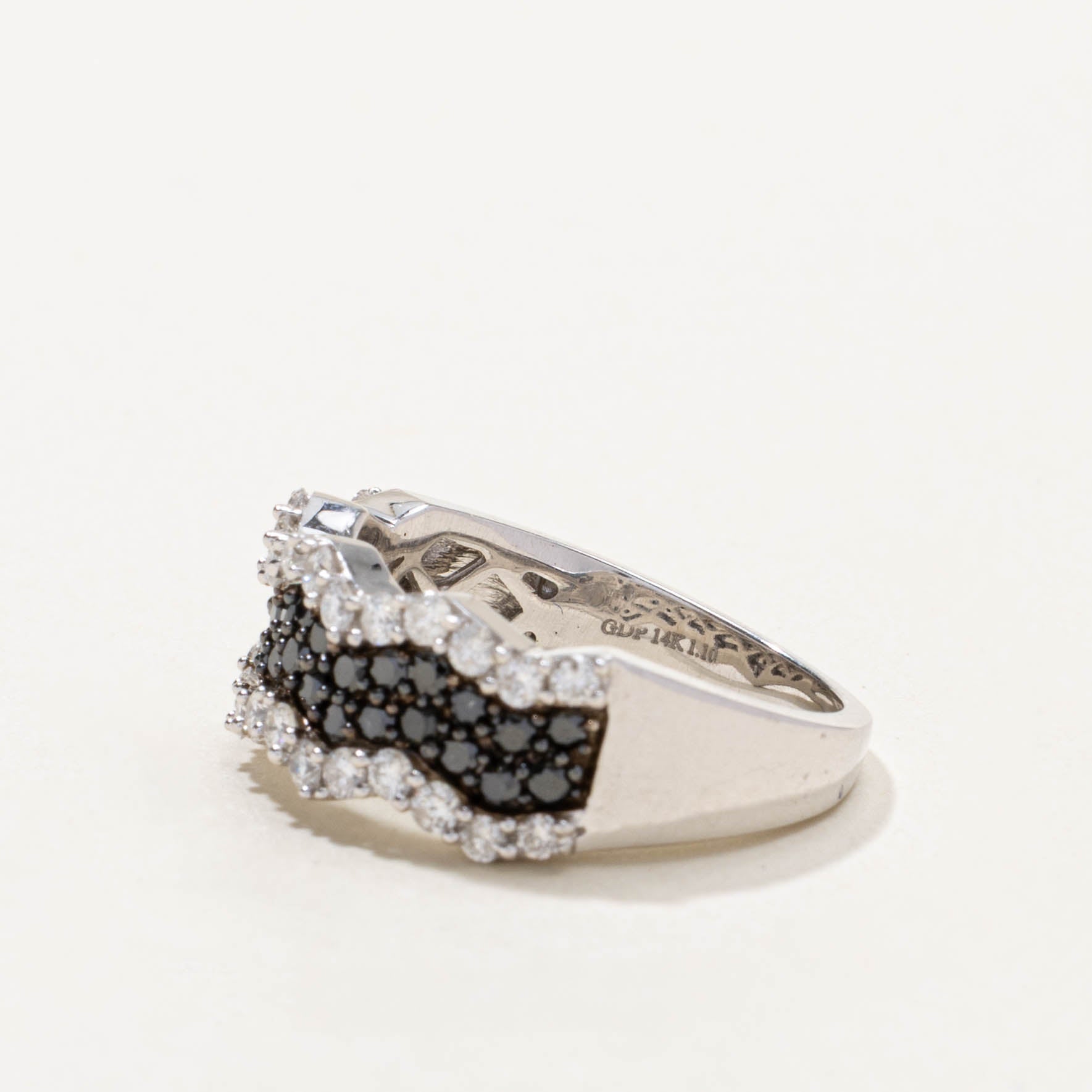 14k Pavé Set Black & White Diamond Wave Ring | 1.10ctw | SZ 6.75