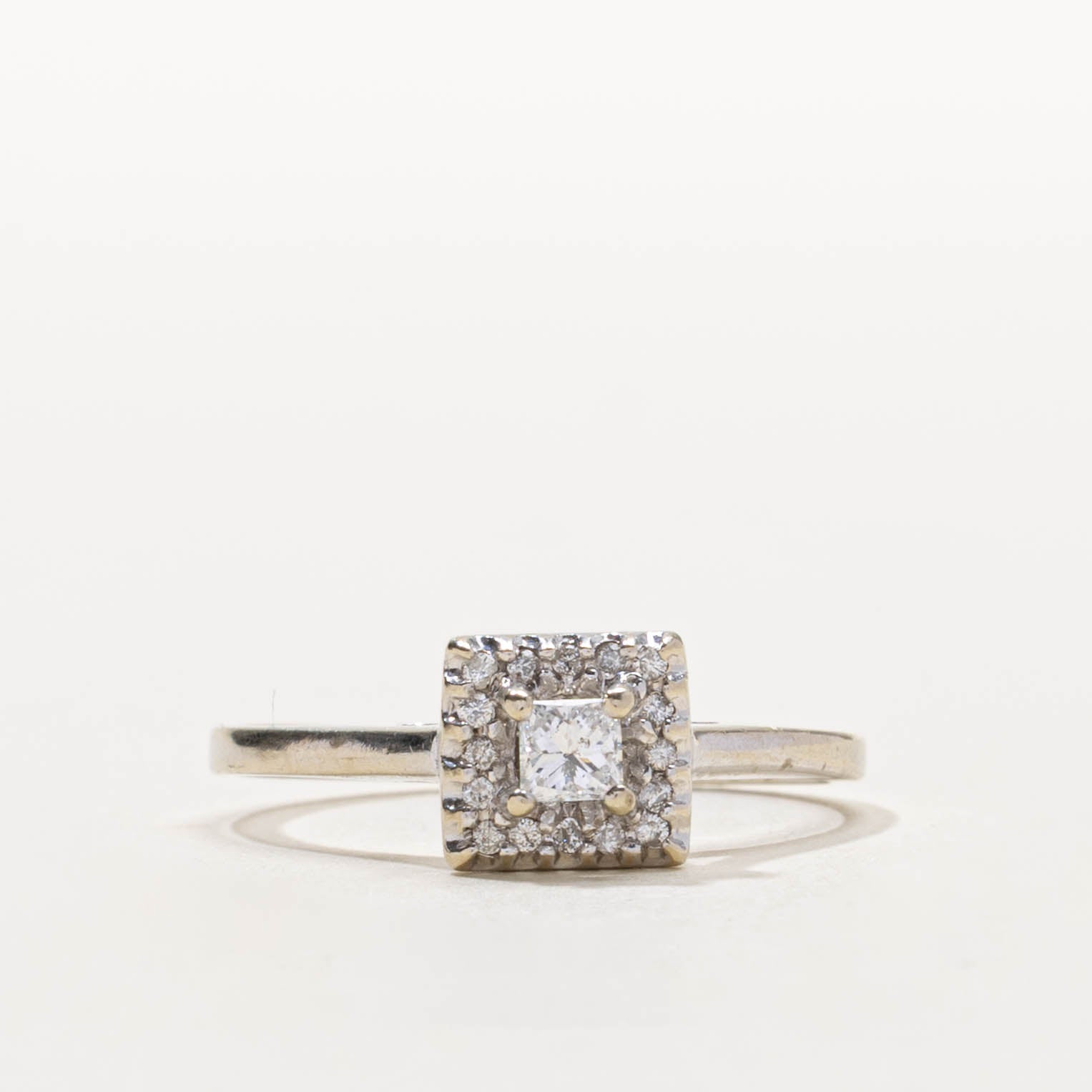 14k Princess Cut Diamond Halo Ring | 0.23ctw | SZ 8.5