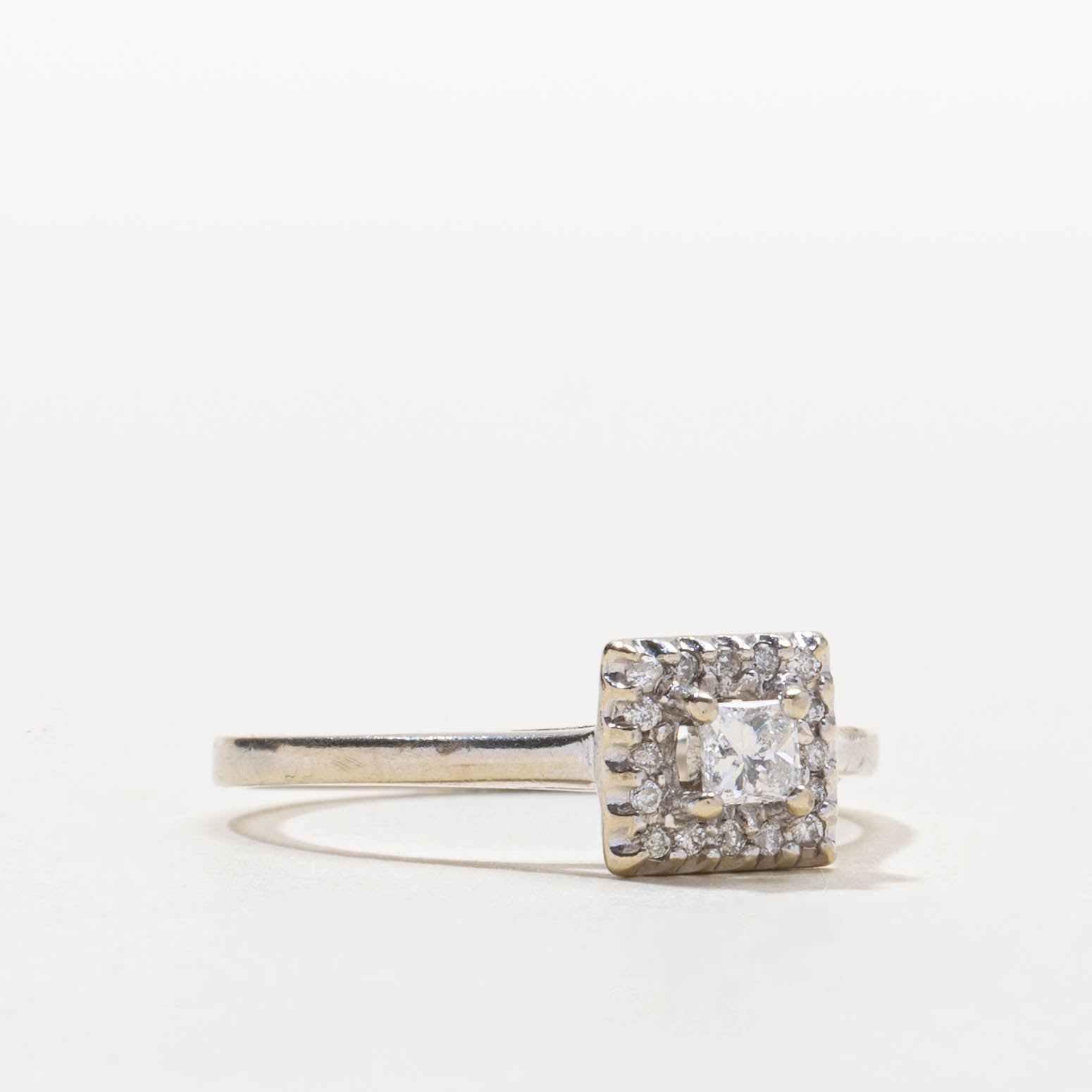 14k Princess Cut Diamond Halo Ring | 0.23ctw | SZ 8.5