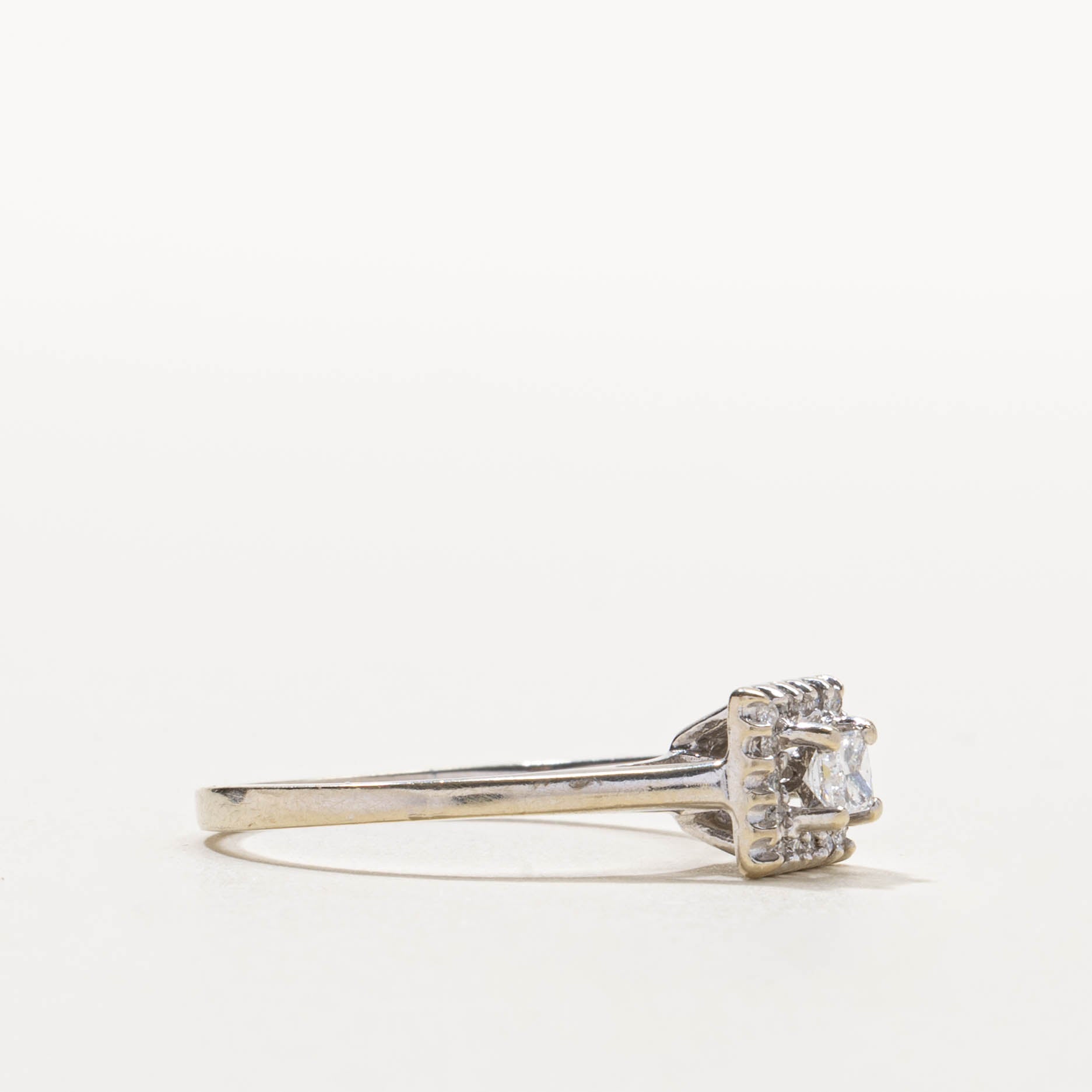 14k Princess Cut Diamond Halo Ring | 0.23ctw | SZ 8.5