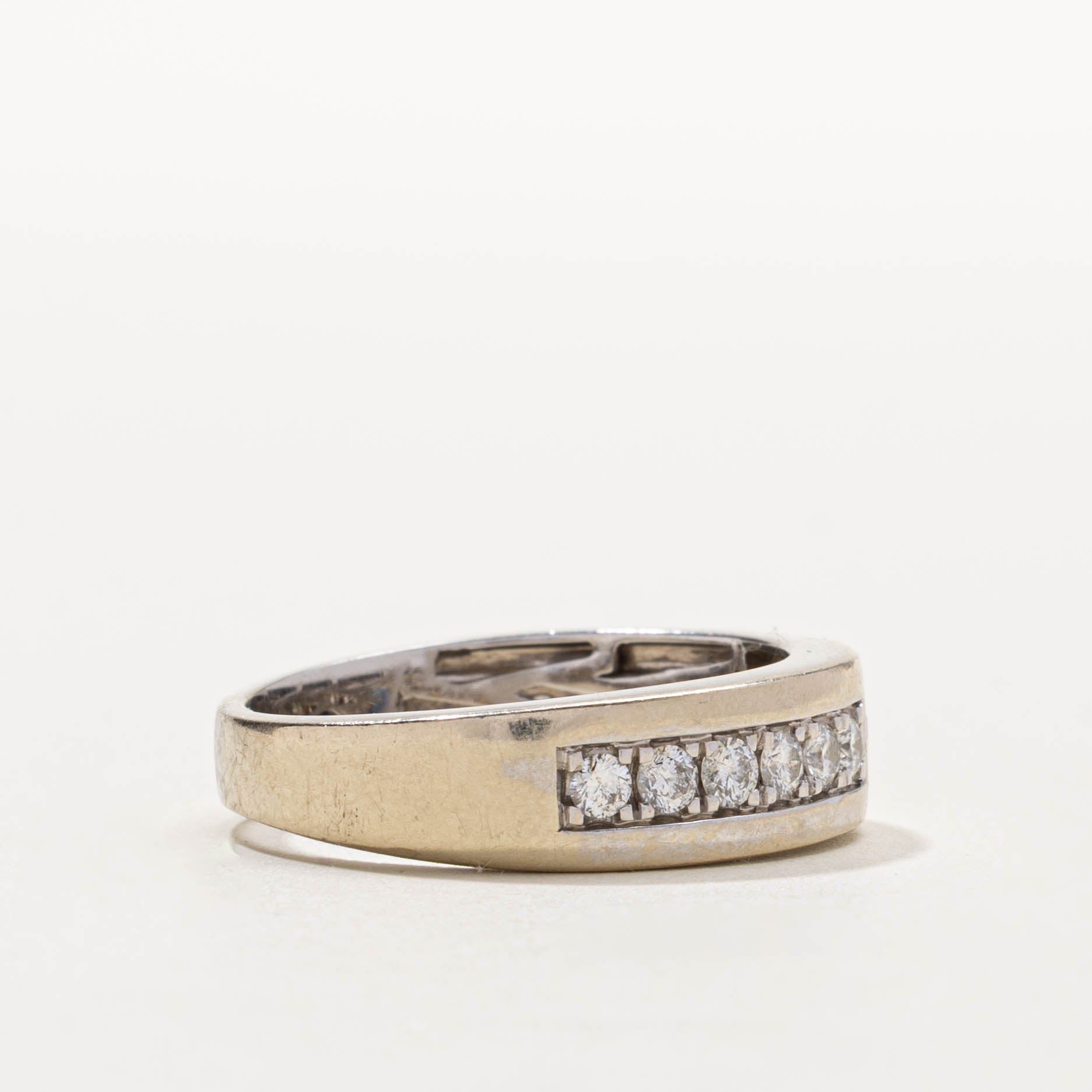 ‘Vera Wang’ 14k Semi Eternity Sapphire & Diamond Love Ring | 0.20ctw, 0.70ctw | SZ 11