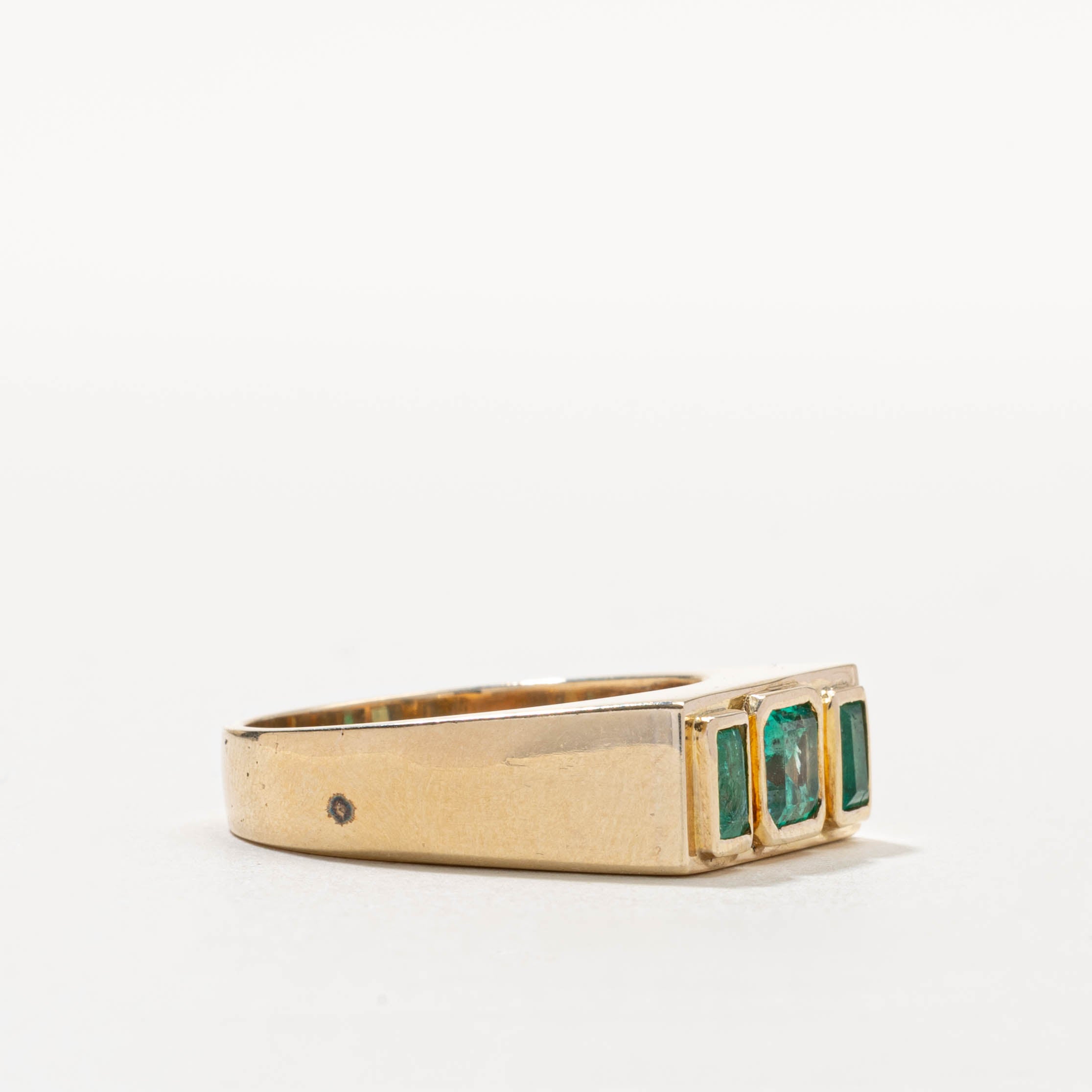 14k Three Stone Bezel Set Emerald Ring | 1.10ctw | SZ 11