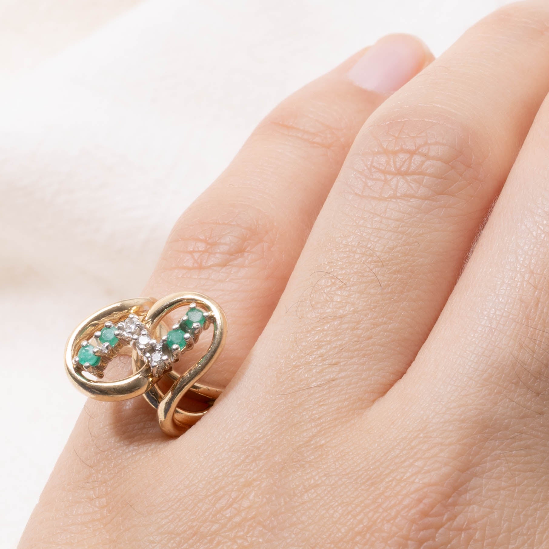 14k Emerald & Diamond Abstract Ring | 0.08ctw, 0.03ctw | SZ 3.75