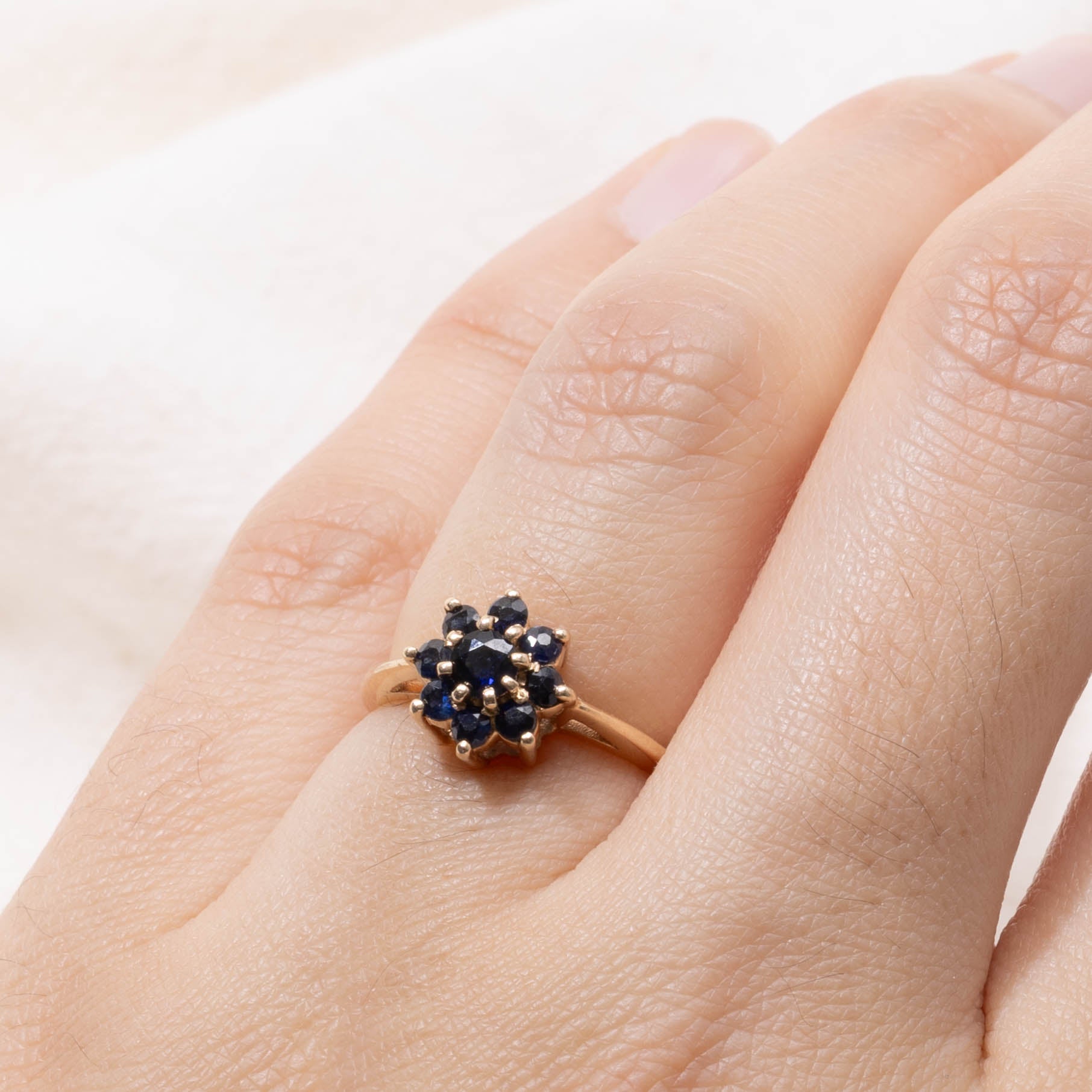 14k Sapphire Floral Cluster Ring | 0.40ctw | SZ 4.25