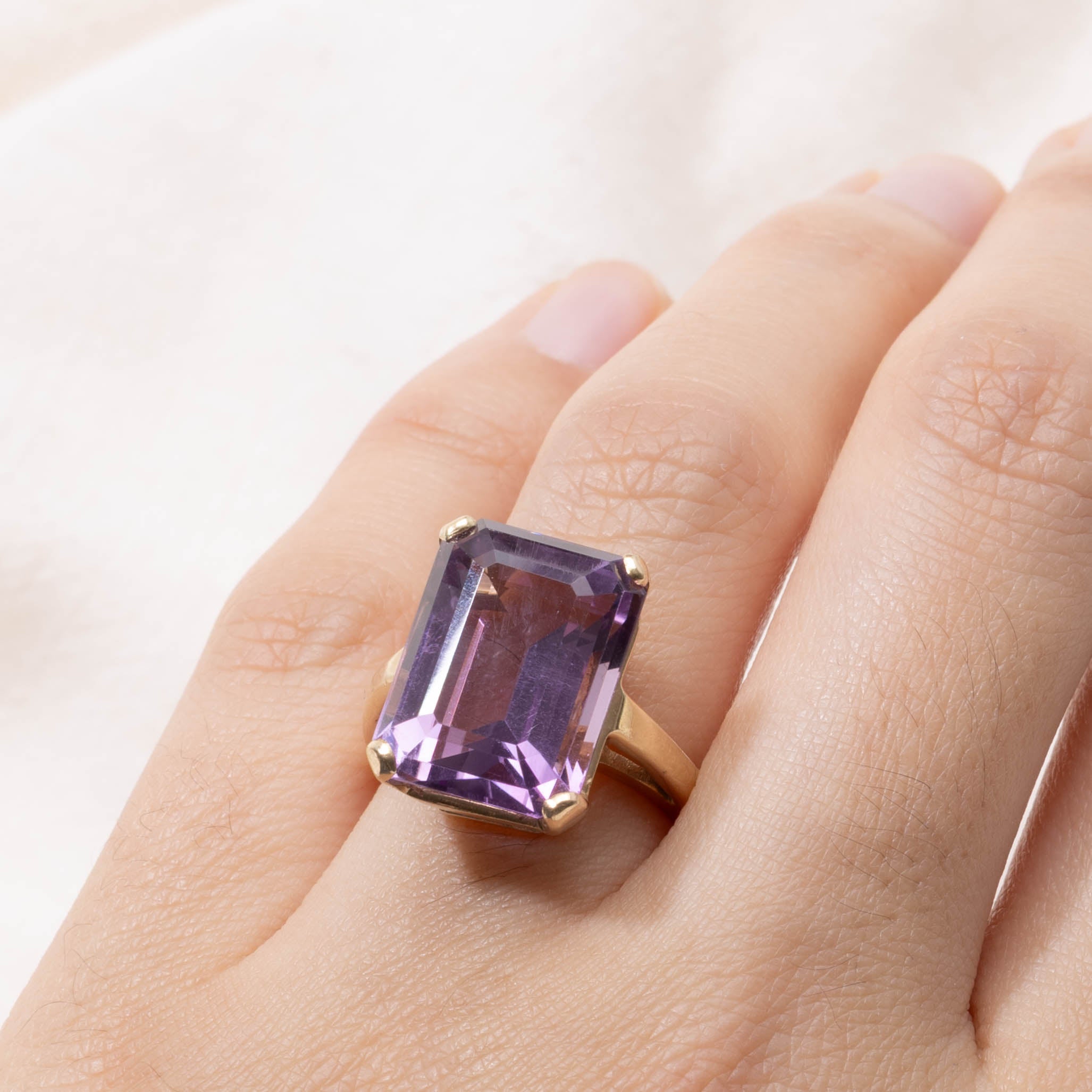 14k Rectangle Cut Amethyst Cocktail Ring | 11.00ct | SZ 7