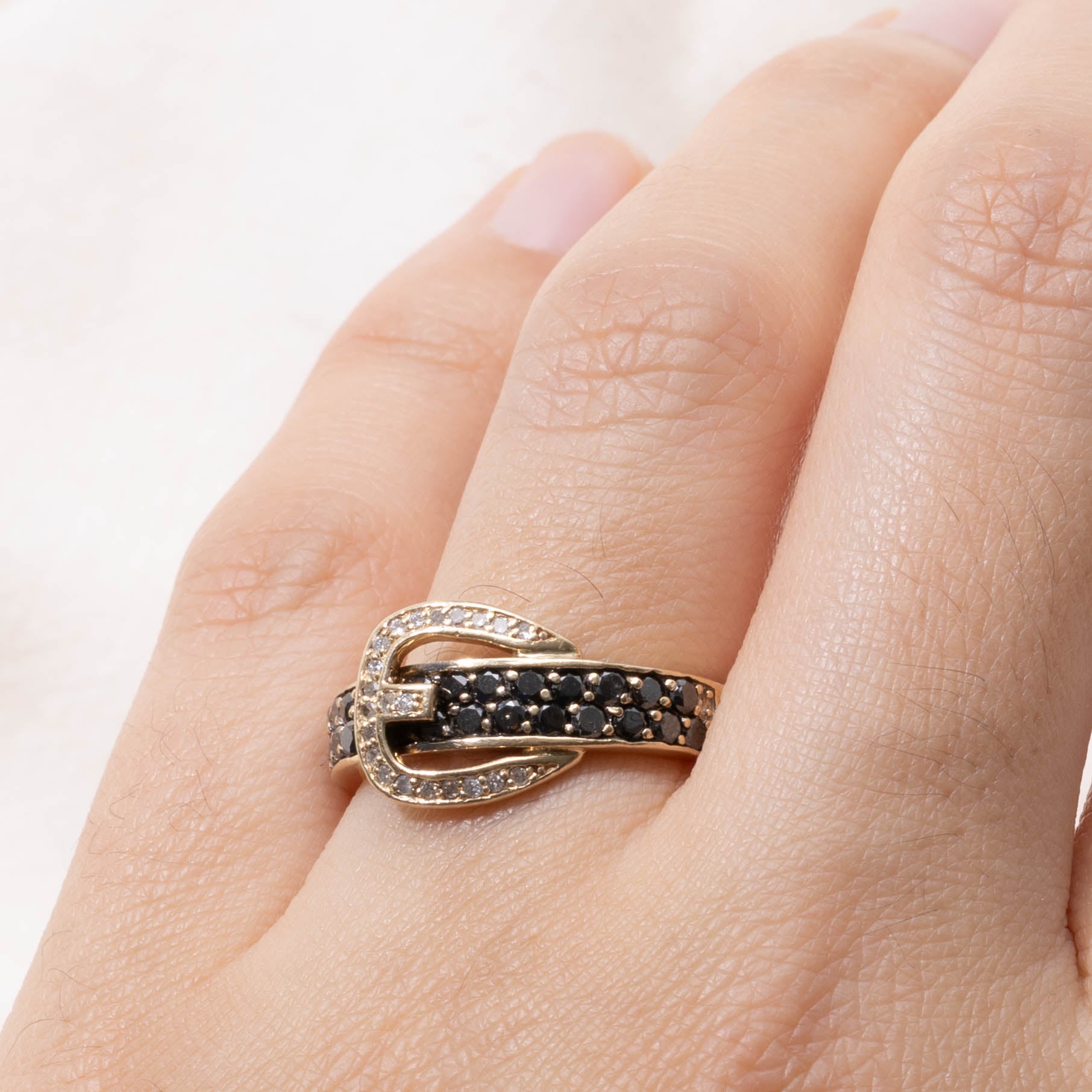 14k Black & White Diamond Buckle Ring | 0.55ctw | SZ 8