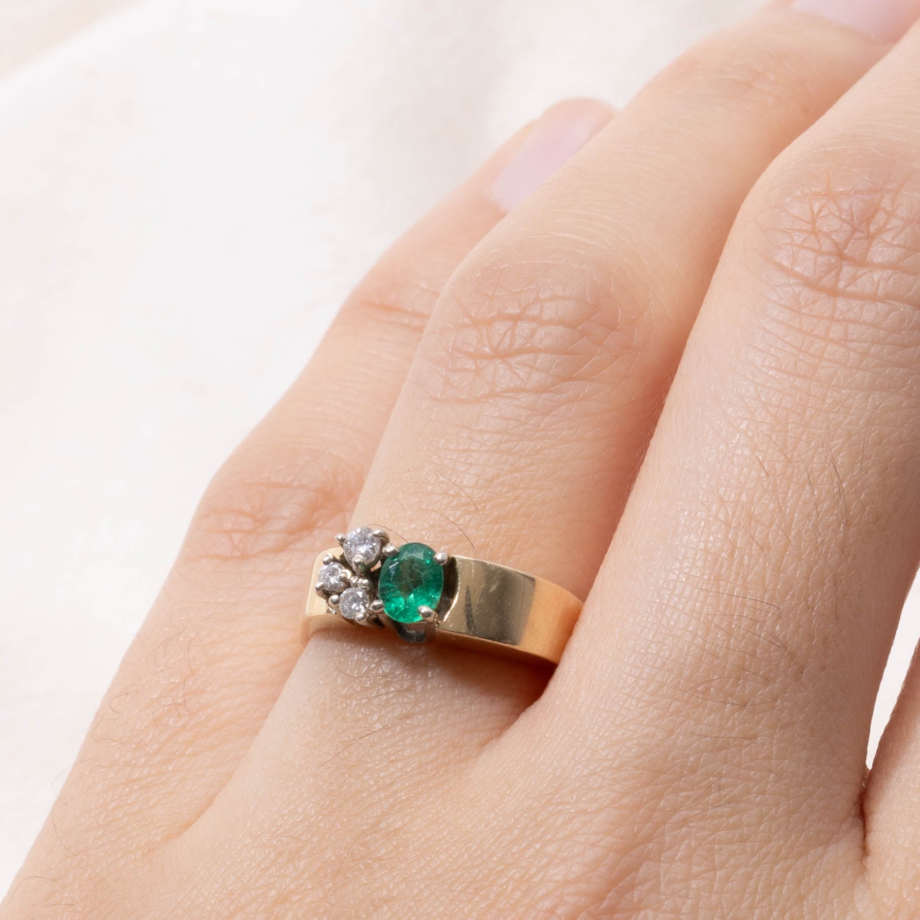 14k Synthetic Emerald & Natural Diamond Accented Ring | 0.25ct, 0.08ctw | SZ 6.25