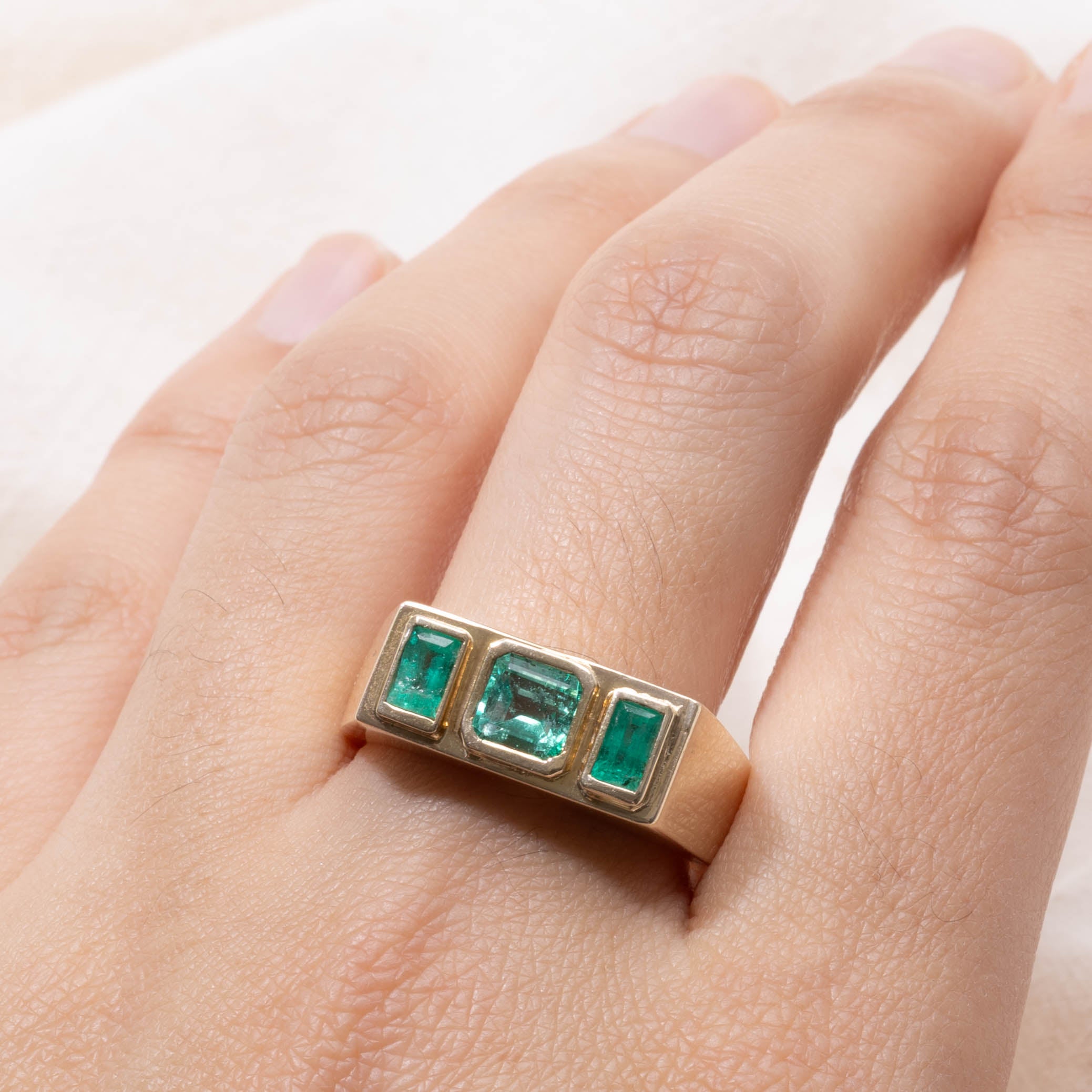 14k Three Stone Bezel Set Emerald Ring | 1.10ctw | SZ 11