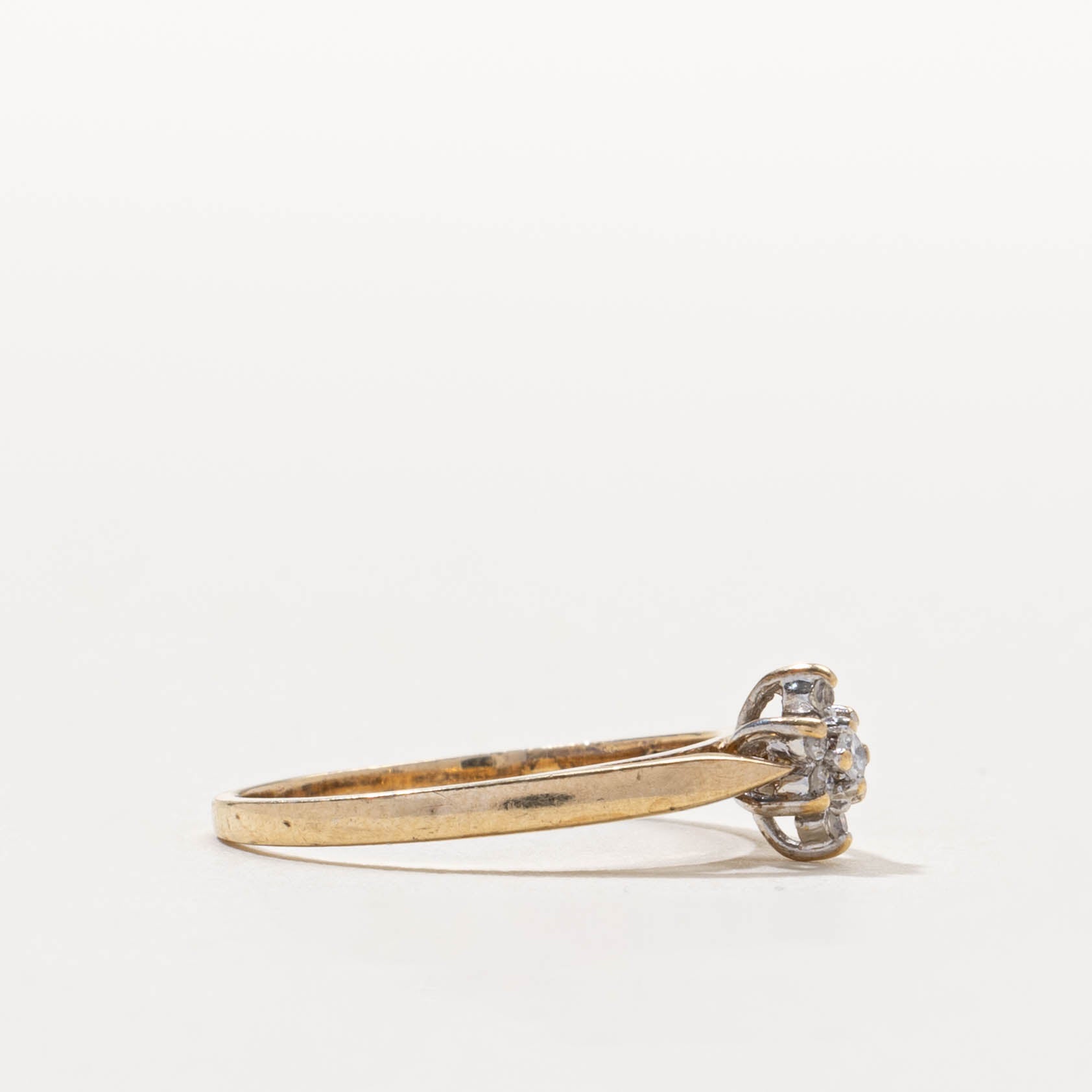 10k Diamond Petal Cluster Ring | SZ 5.5