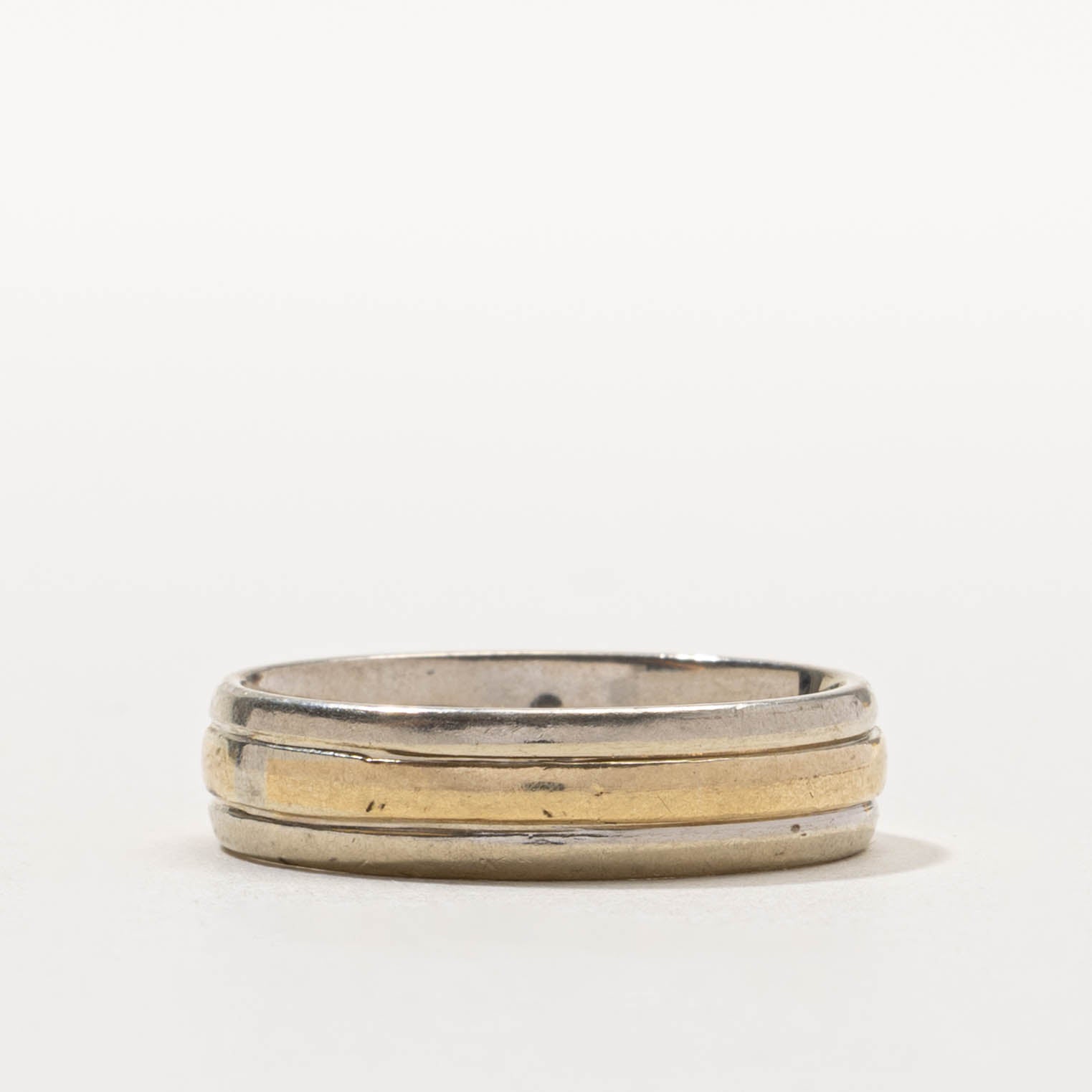 10k Two-Tone Diamond Grooved Ring | 5.90mm | SZ 11