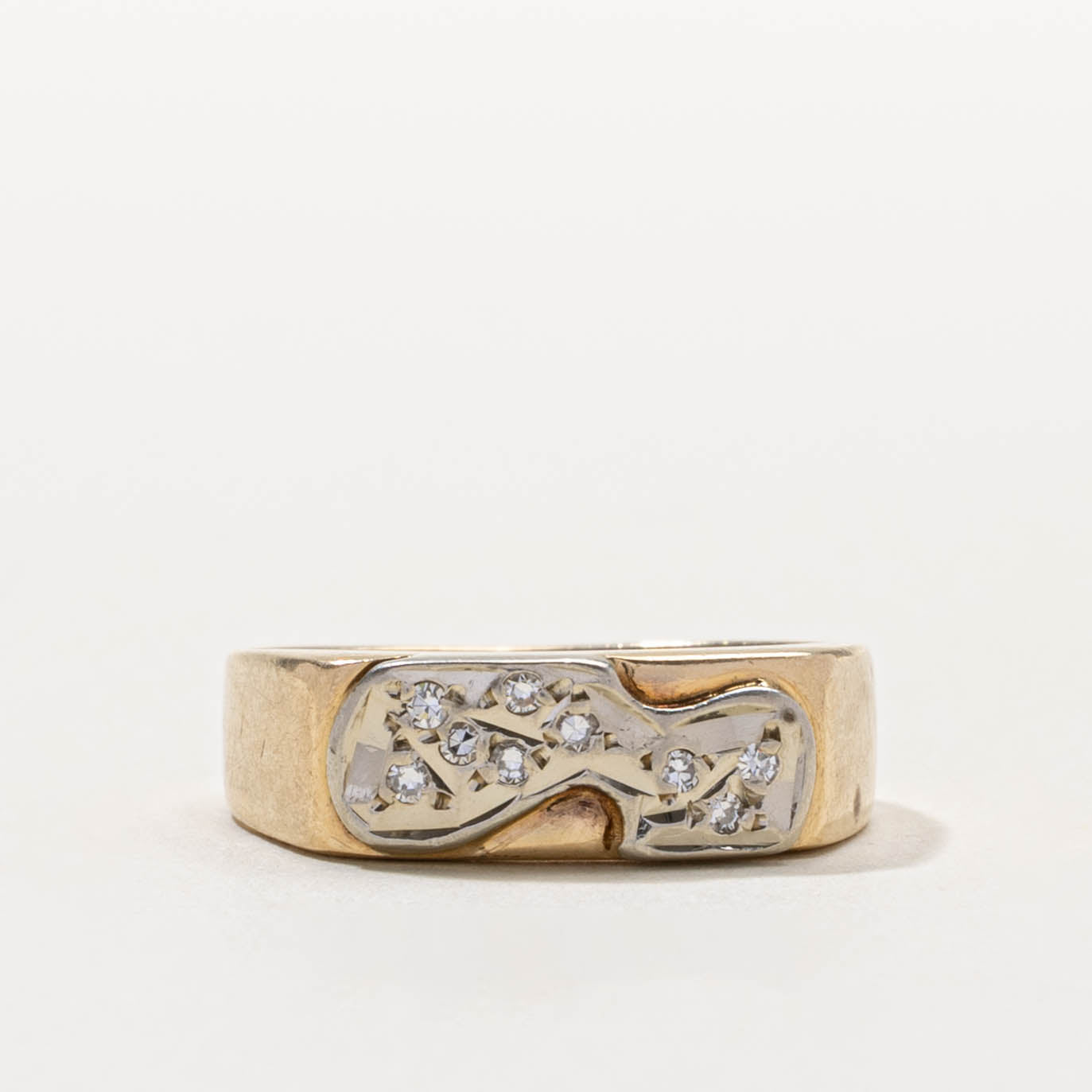 10k Scattered Diamond Abstract Blob Ring | SZ 7.75