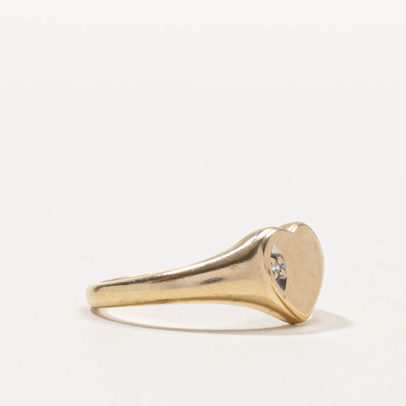 10k Diamond Heart Signet Ring | SZ 4.5