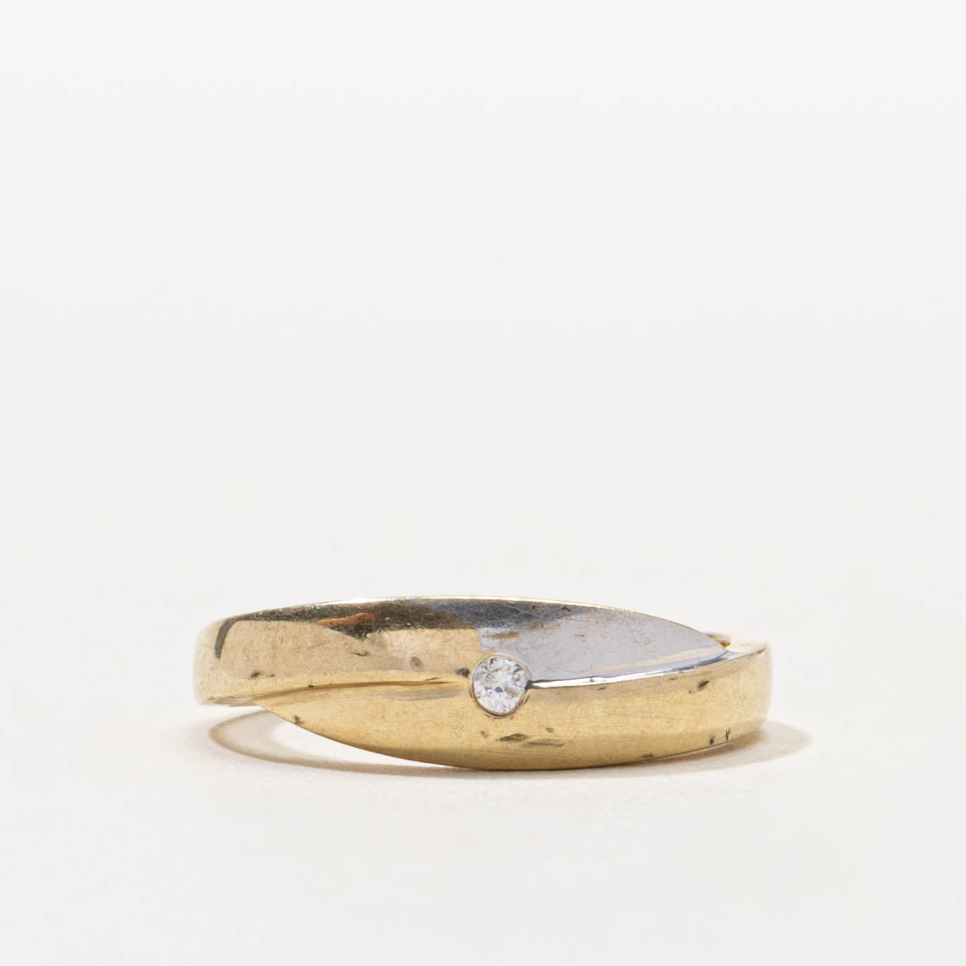 10k Single Stone Diamond Bypass Ring | SZ 5.5