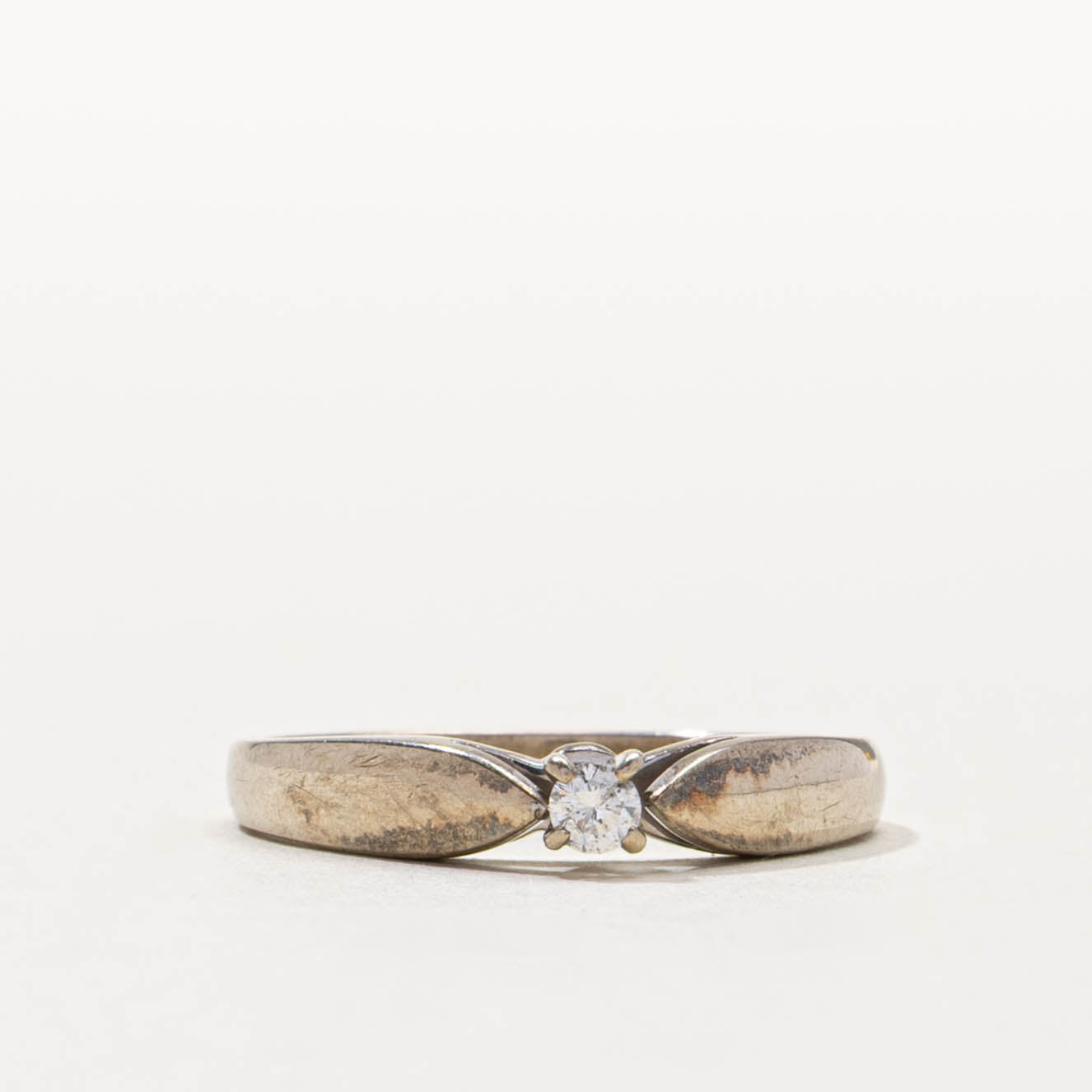 10k Single Stone Diamond Reverse Tapered Ring | SZ 6