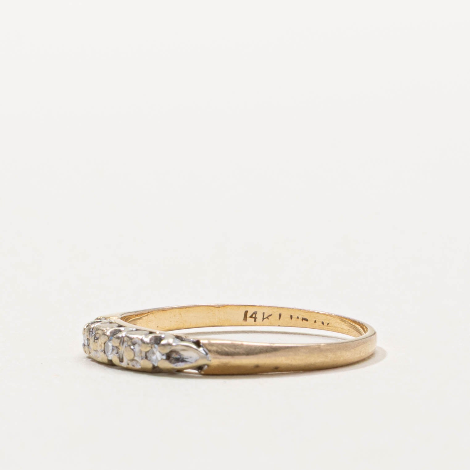 14k Three Stone Diamond Ring | SZ 7