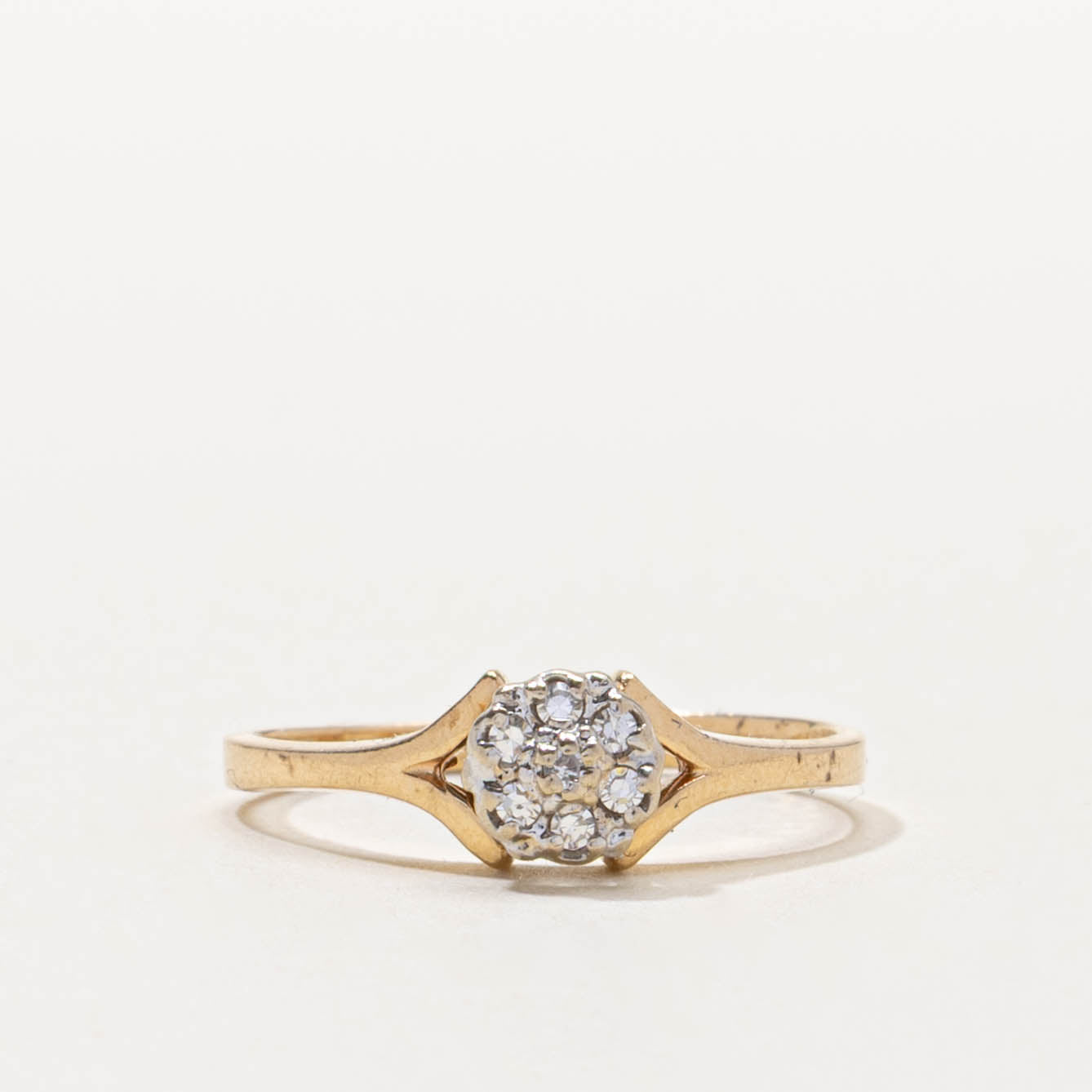 14k Diamond Daisy Cluster Split Shank Ring | SZ 6.5