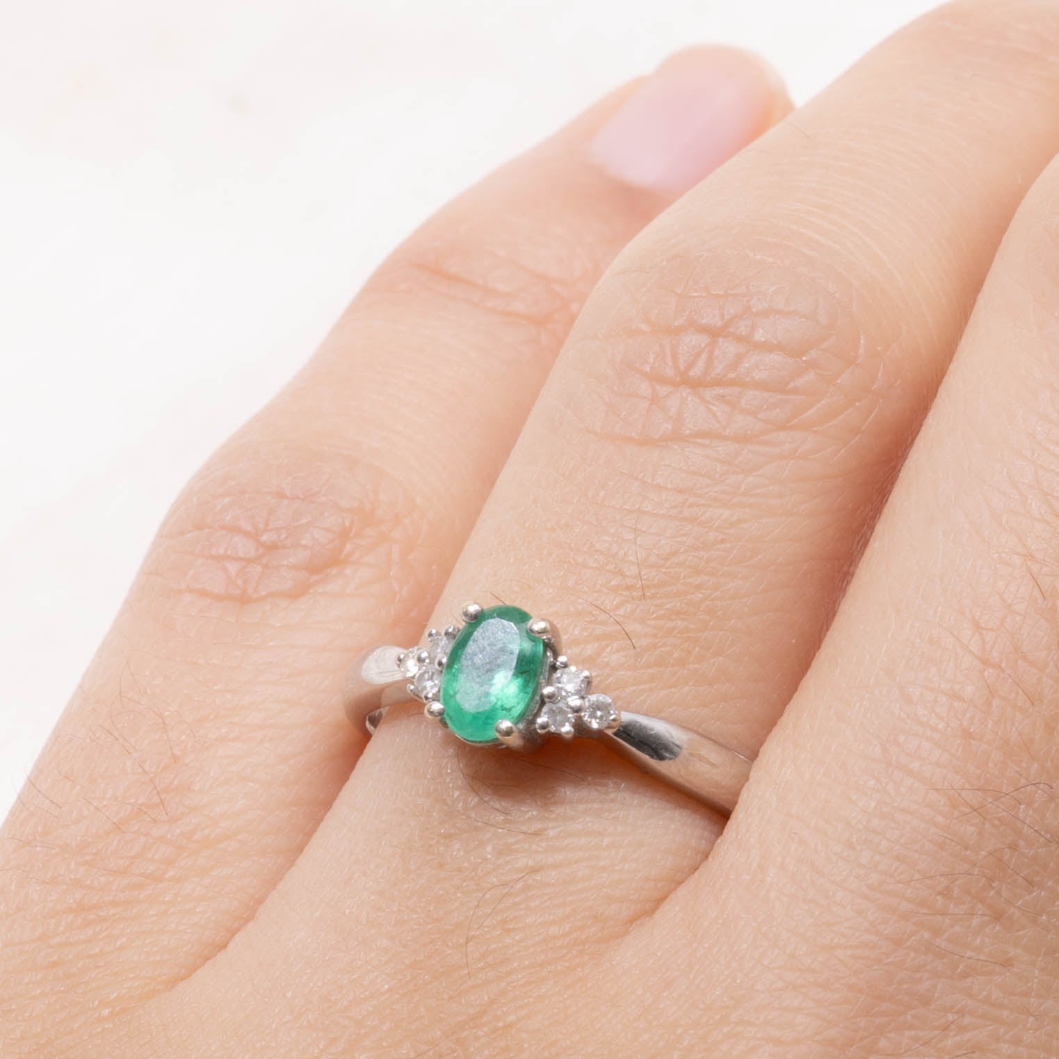 18k Oval Cut Emerald & Diamond Accented Ring | 0.40ct, 0.06ctw | SZ 7