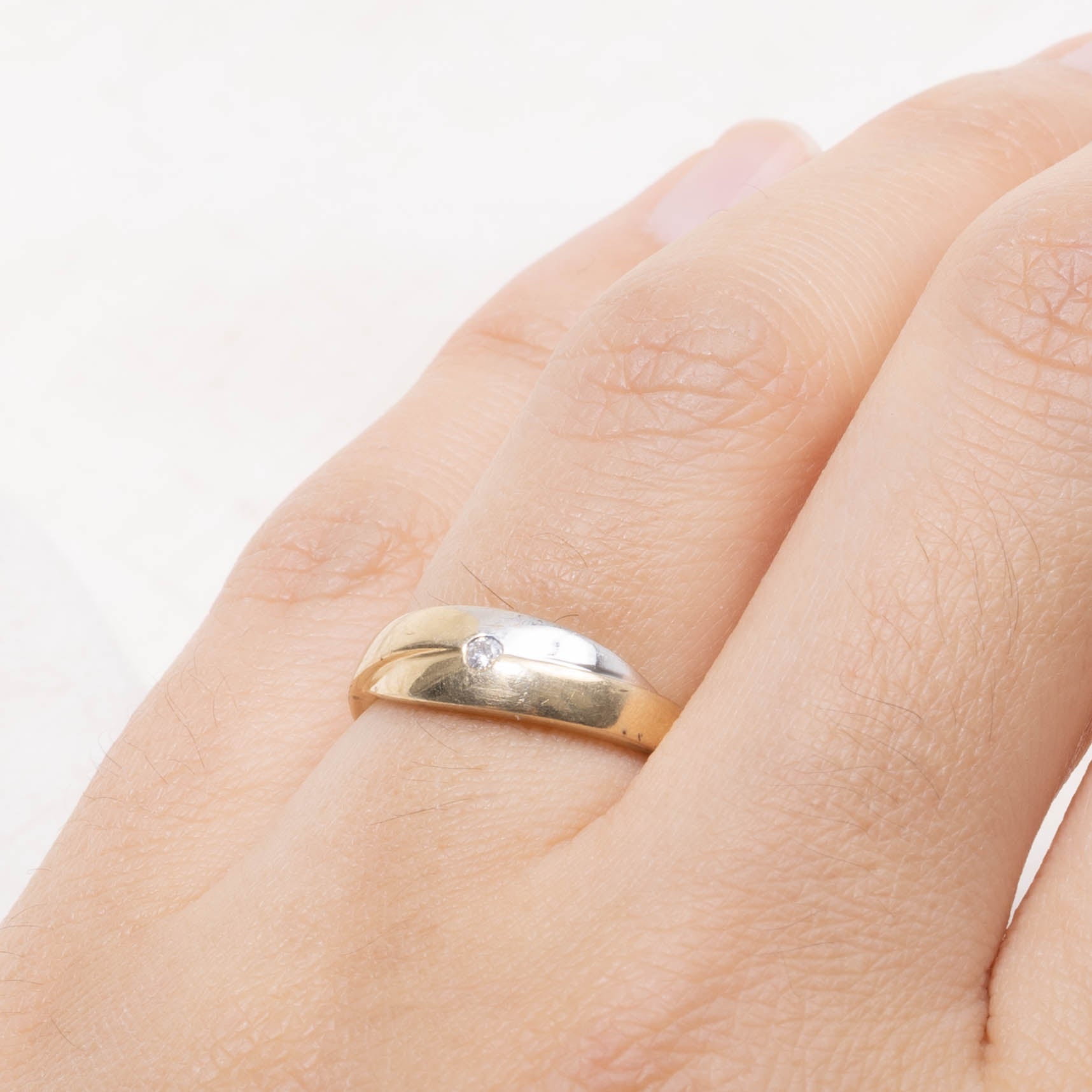 10k Single Stone Diamond Bypass Ring | SZ 5.5