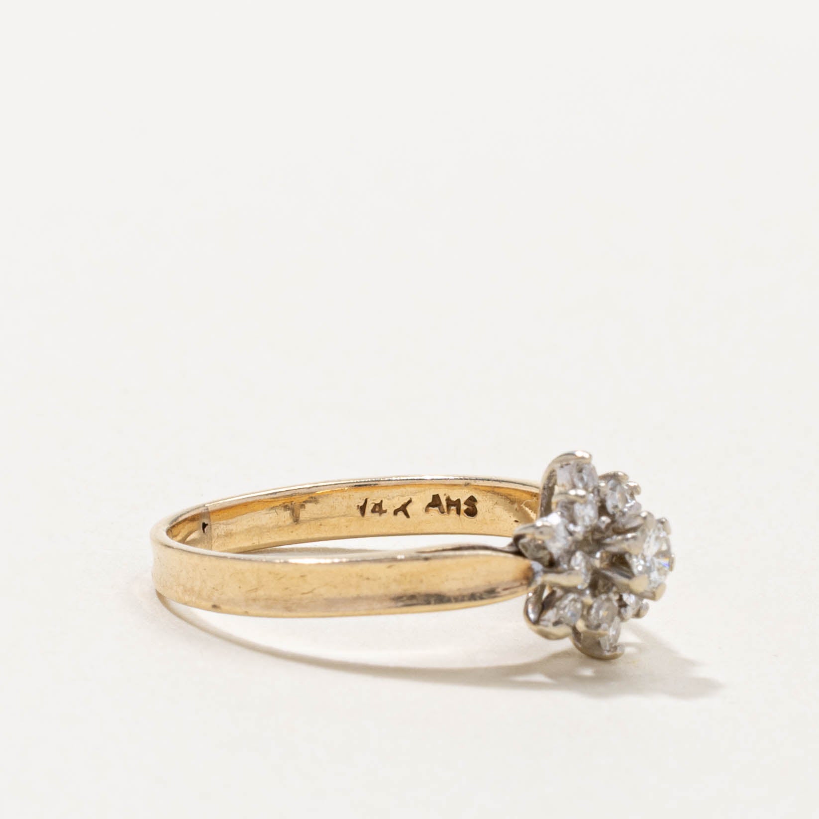 14k Diamond Petal Cluster Ring | SZ 4