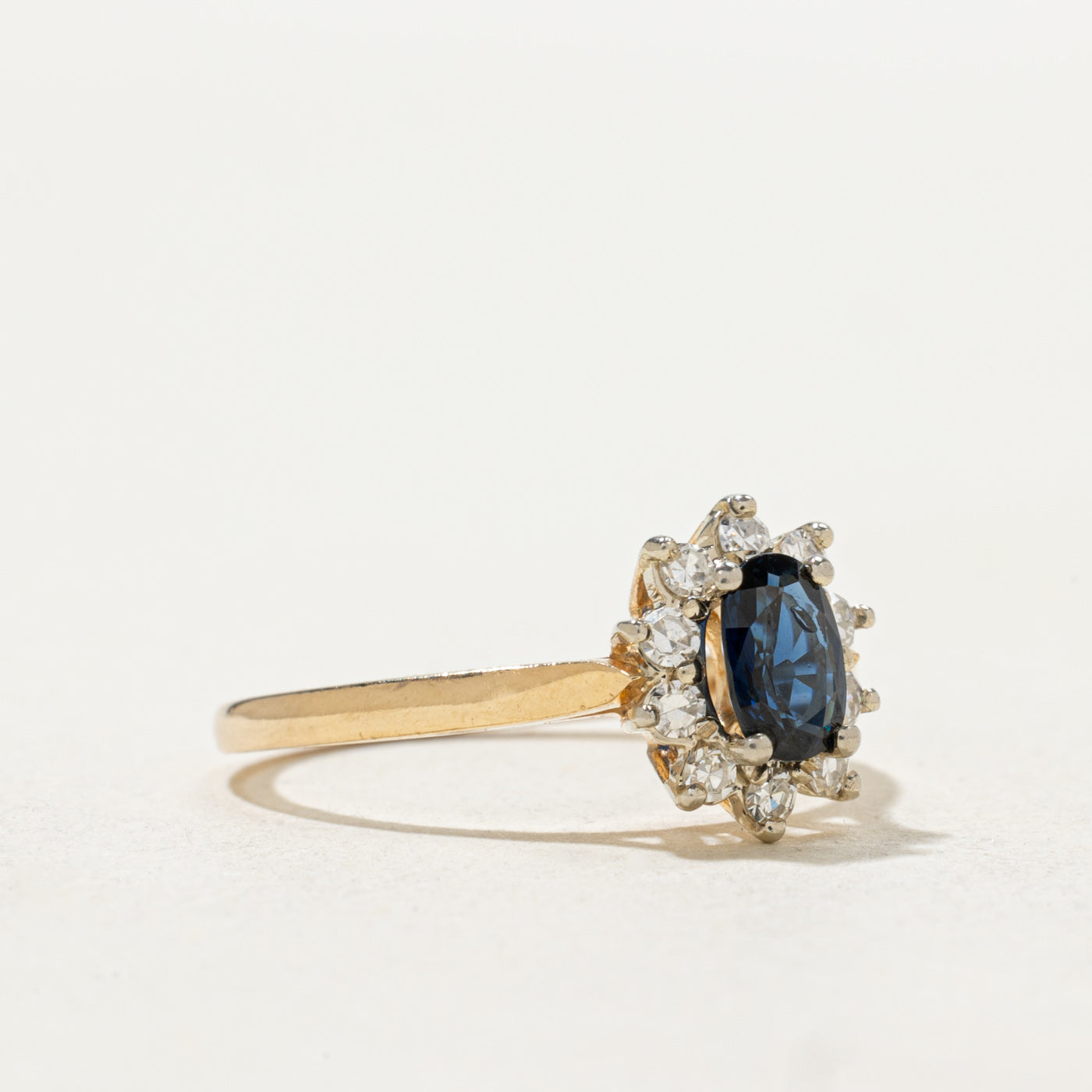 Oval Cut Sapphire & Diamond Petal Ring | SZ 6.25