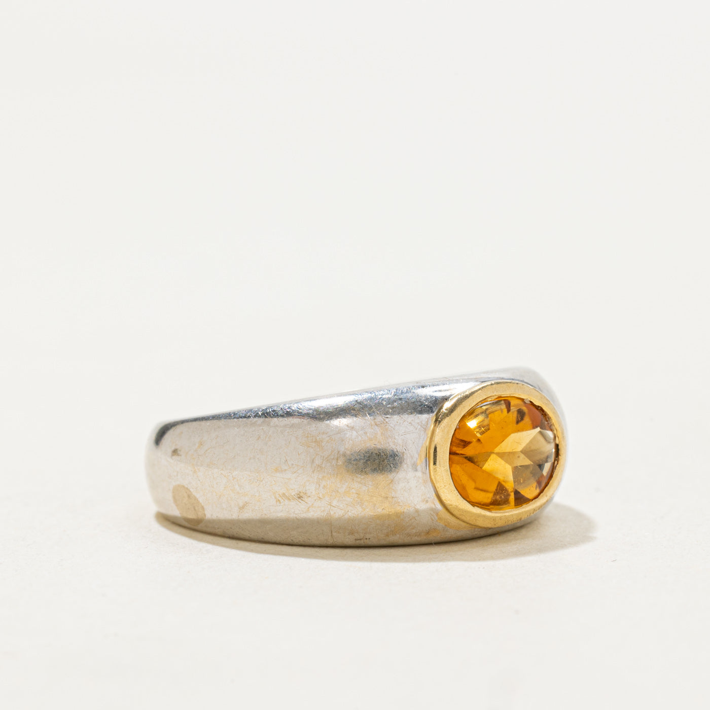 Bague « Birks » en or 18 carats bicolore avec citrine en forme de dôme | 1,00 ct | Taille 6,5