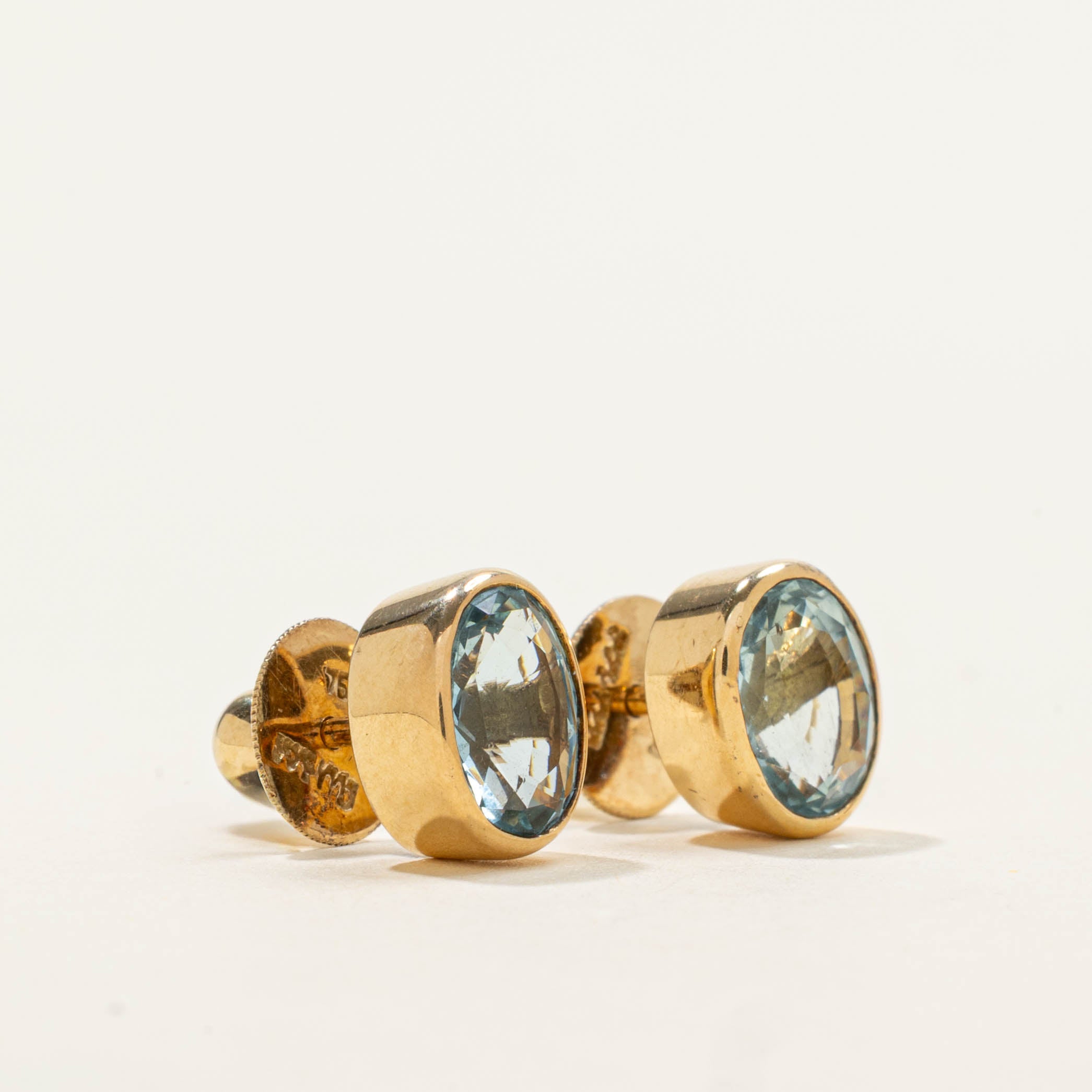 18k Aquamarine Bezel Set Stud Earrings | 1.60ctw