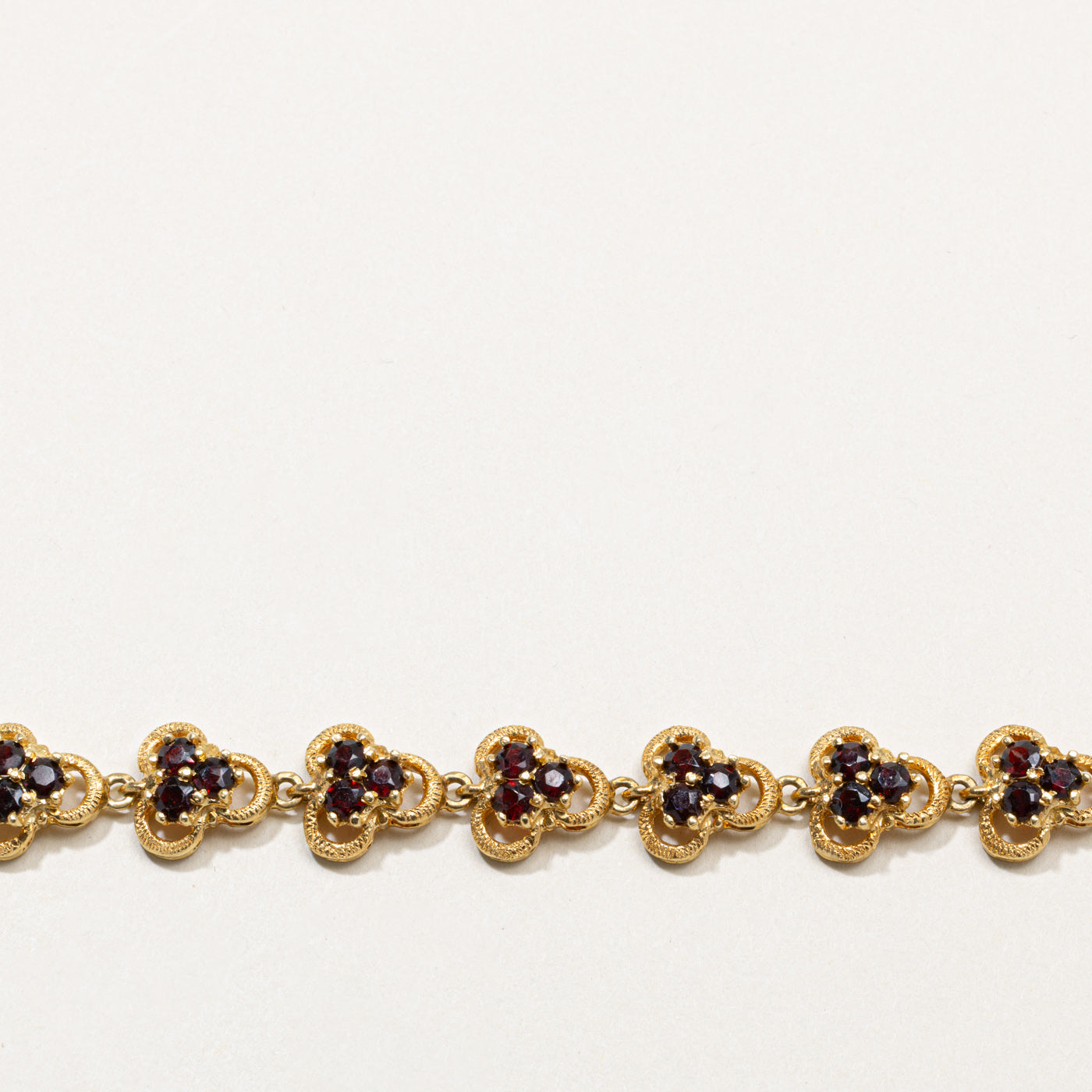 18k Garnet Floral Cluster Bracelet | 6.60ctw