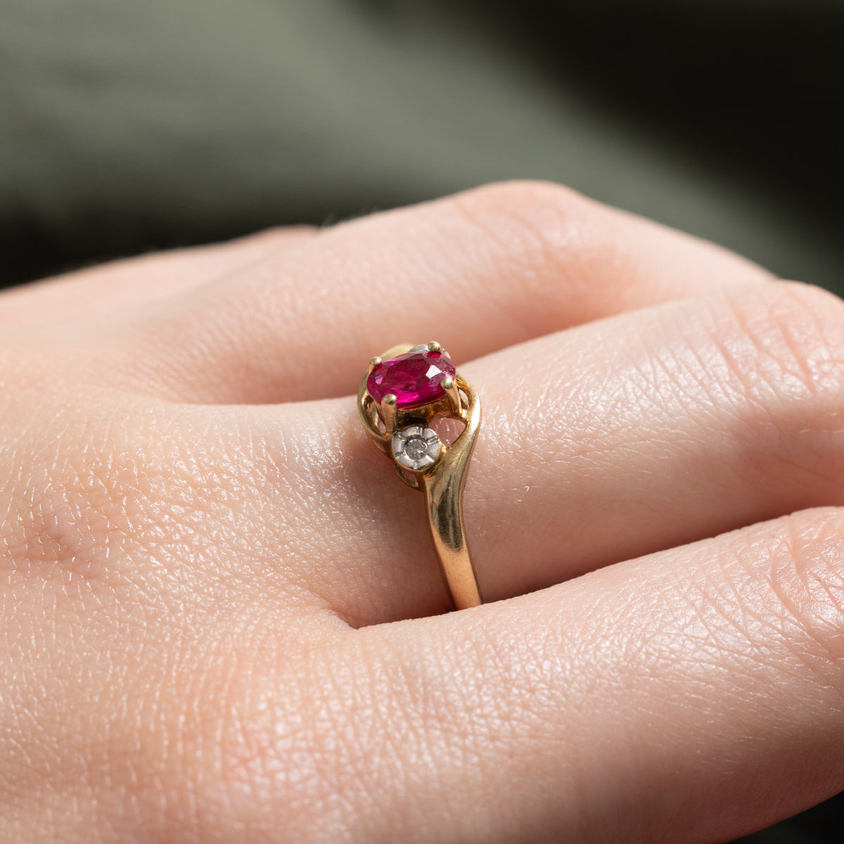 9k Oval Cut Synthetic Ruby & Diamond Bypass Ring | 0.50ct, 0.02ctw | SZ 6.5