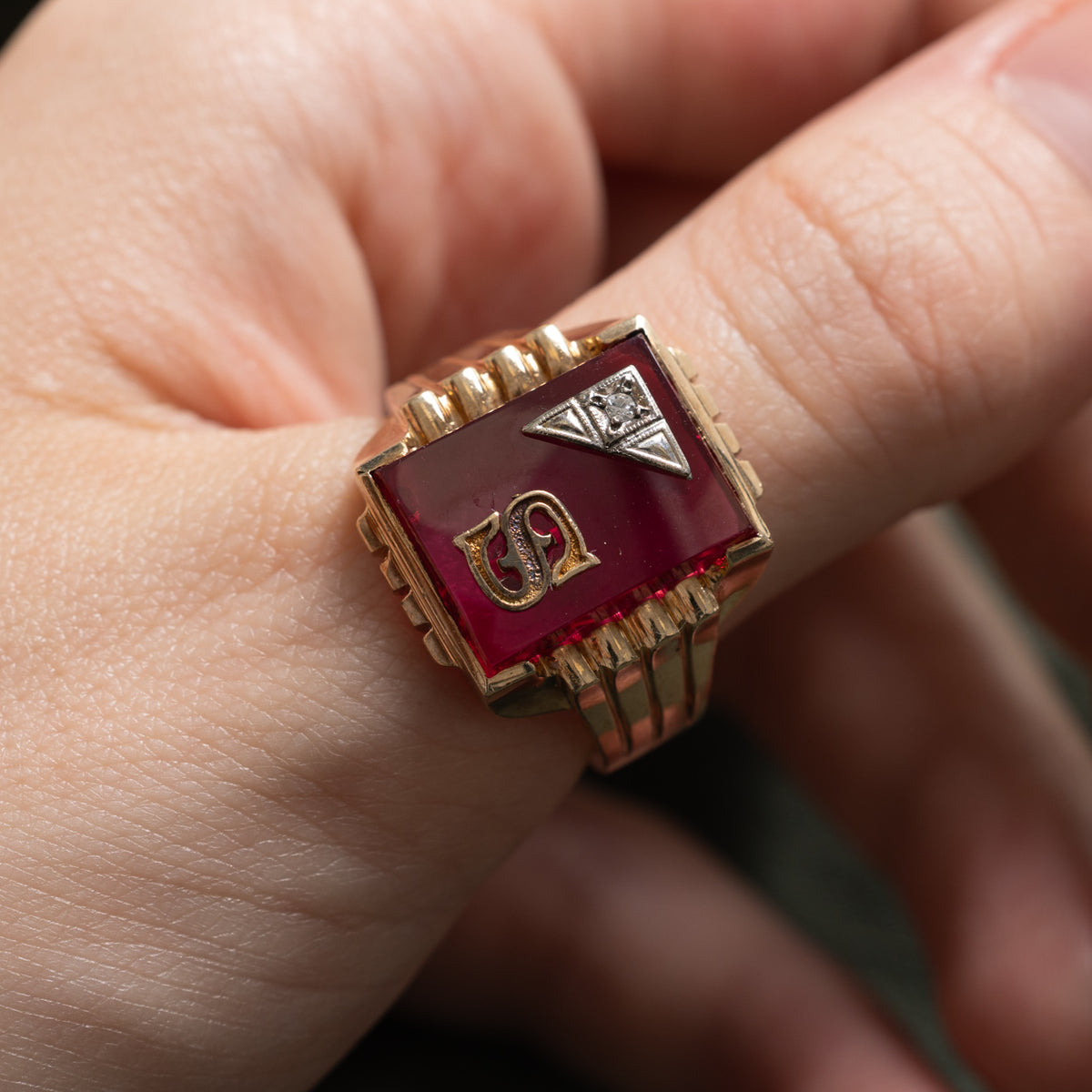 10k Synthetic Ruby & Diamond "S" Initial Signet Ring | 6.00ct, 0.01ct | SZ 9.75